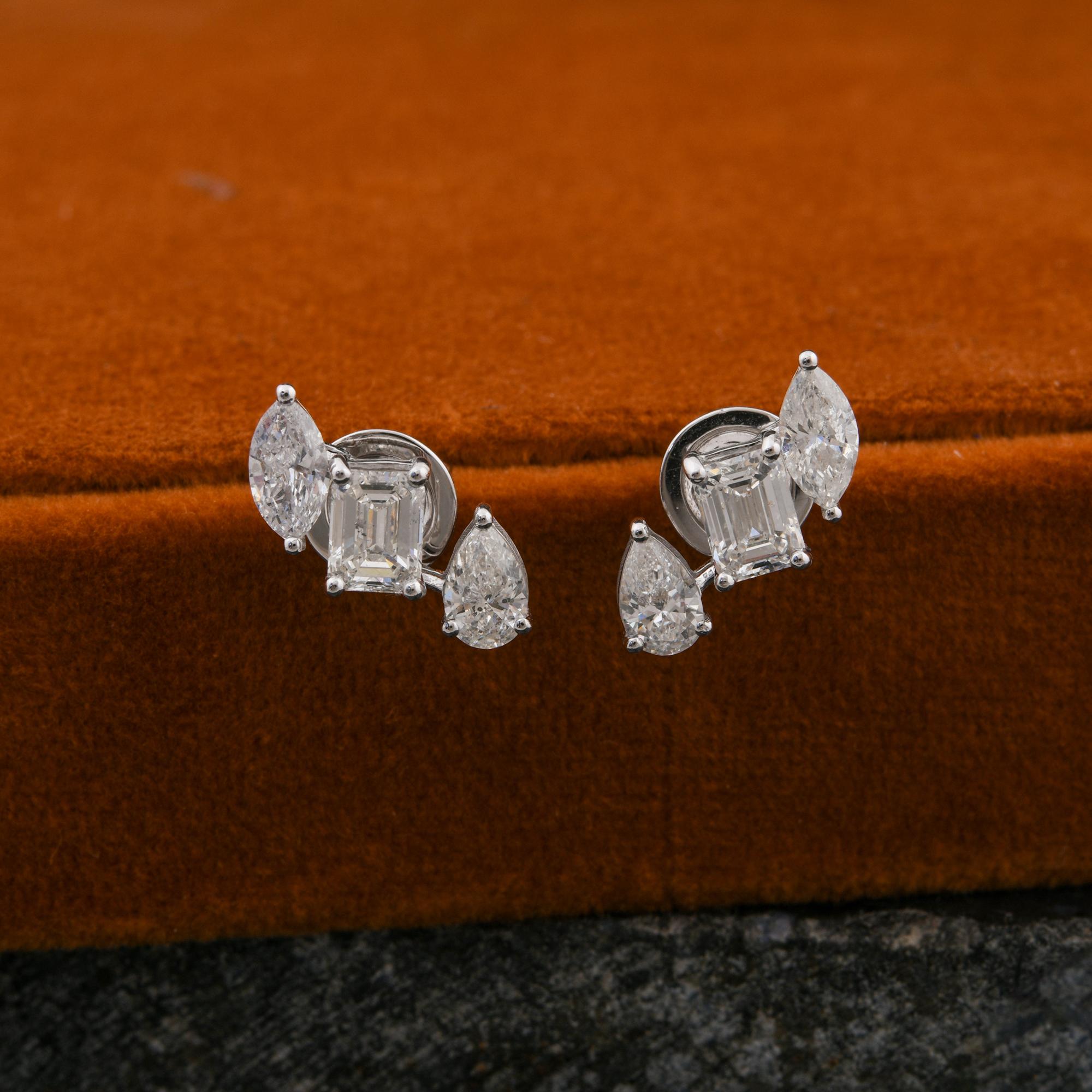 Moderne Clous d'oreilles en or blanc 14 carats avec diamants taille émeraude taille poire marquise en vente