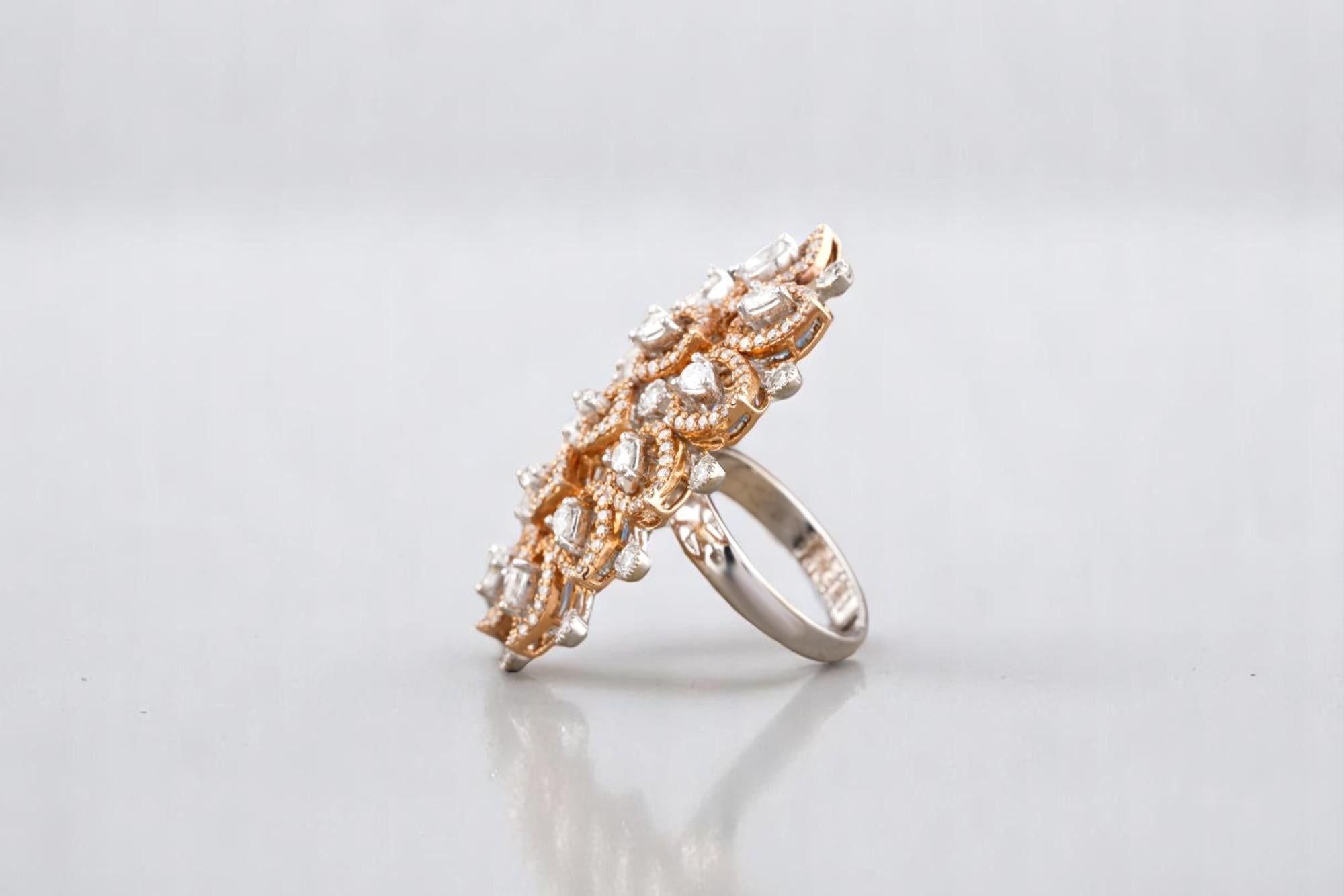 Birne & Marquise Blätter Diamantring in 14K massivem Gold (zertifiziert) im Zustand „Neu“ im Angebot in New Delhi, DL