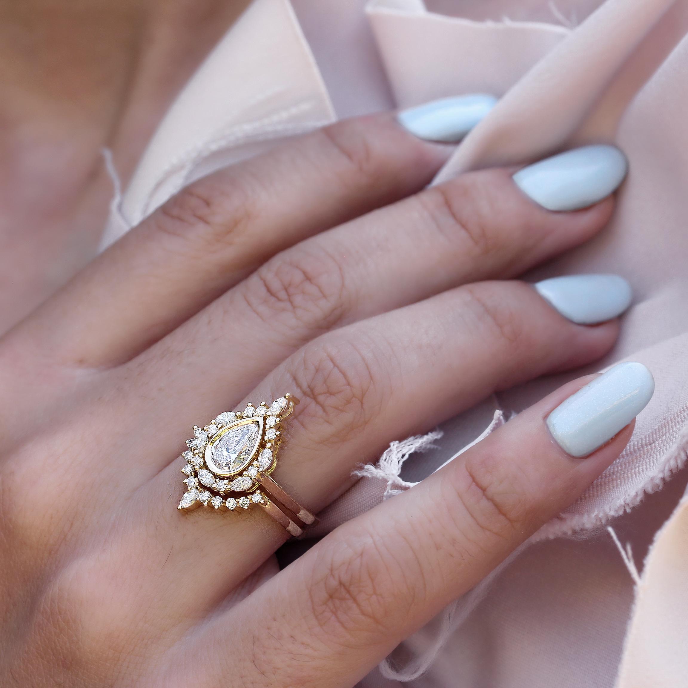 Pear Cut Pear Moissanite Diamond Engagement Ring Matching Ring, Unique Diamond Halo - Eva For Sale