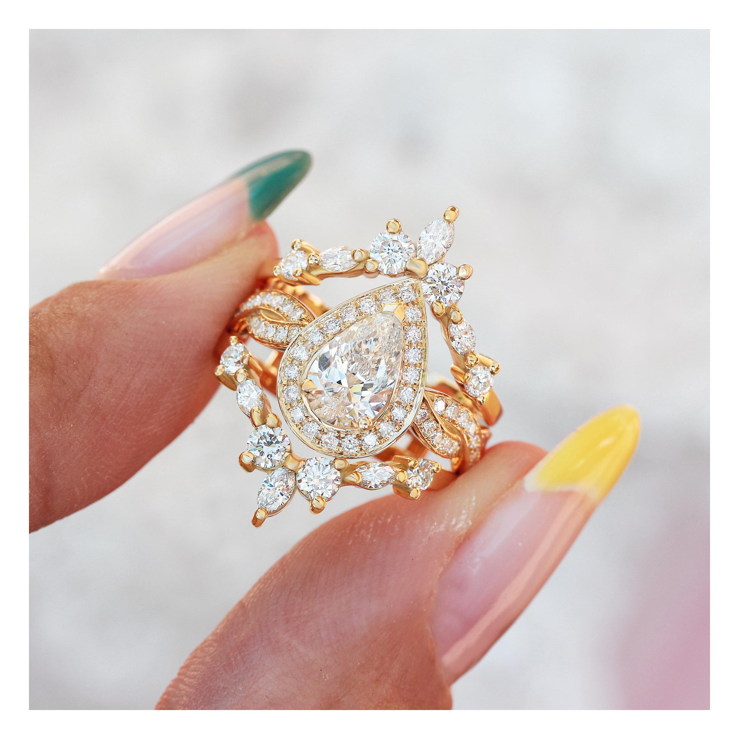 Pear Moissanite Infinity Twist Shank Engagement Ring 
Diamond Ring guard Zeus For Sale