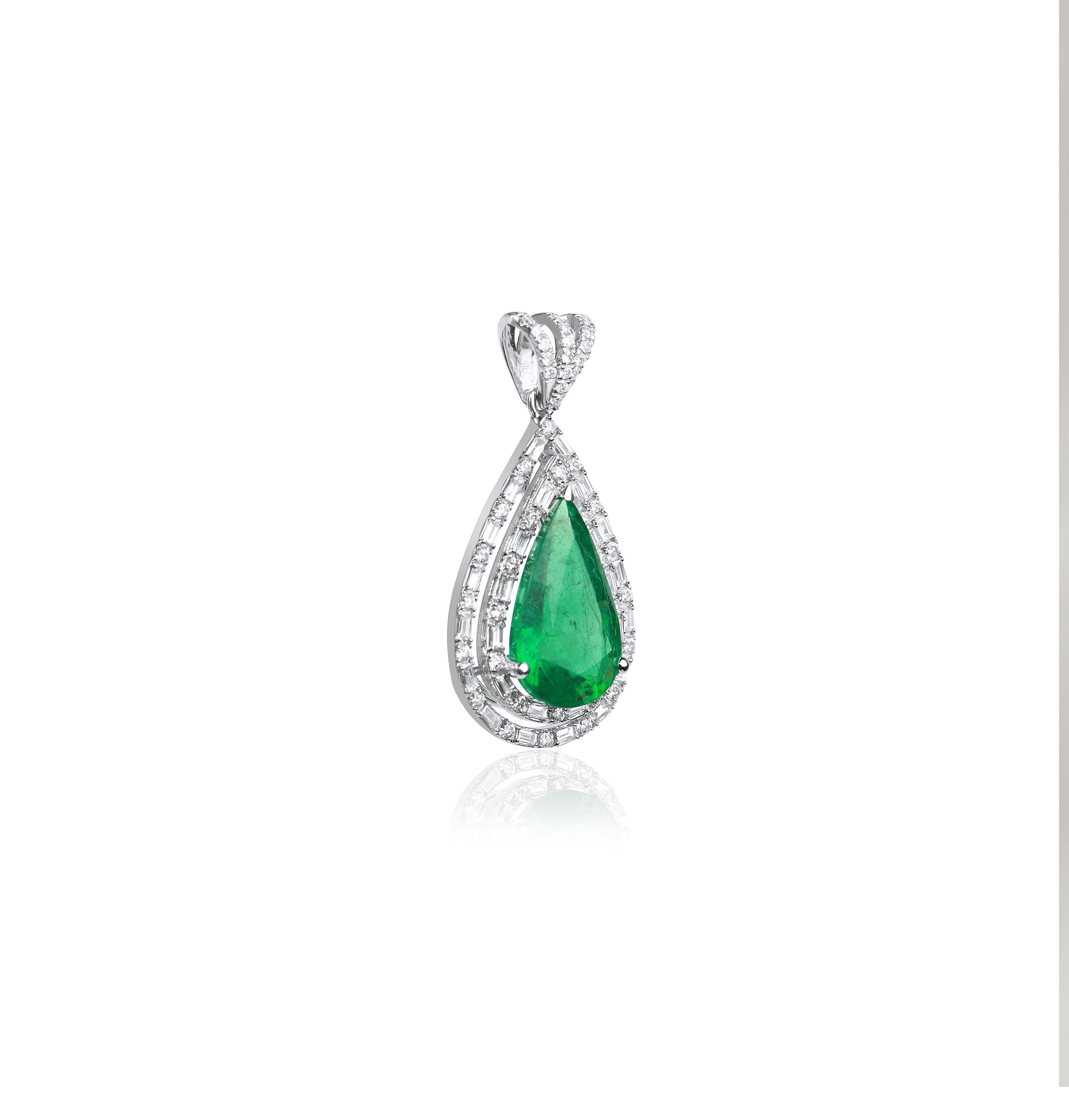 Art Deco Pear Natural Emerald Diamond Double Halo Pendant 18k White Gold, Gift for her For Sale