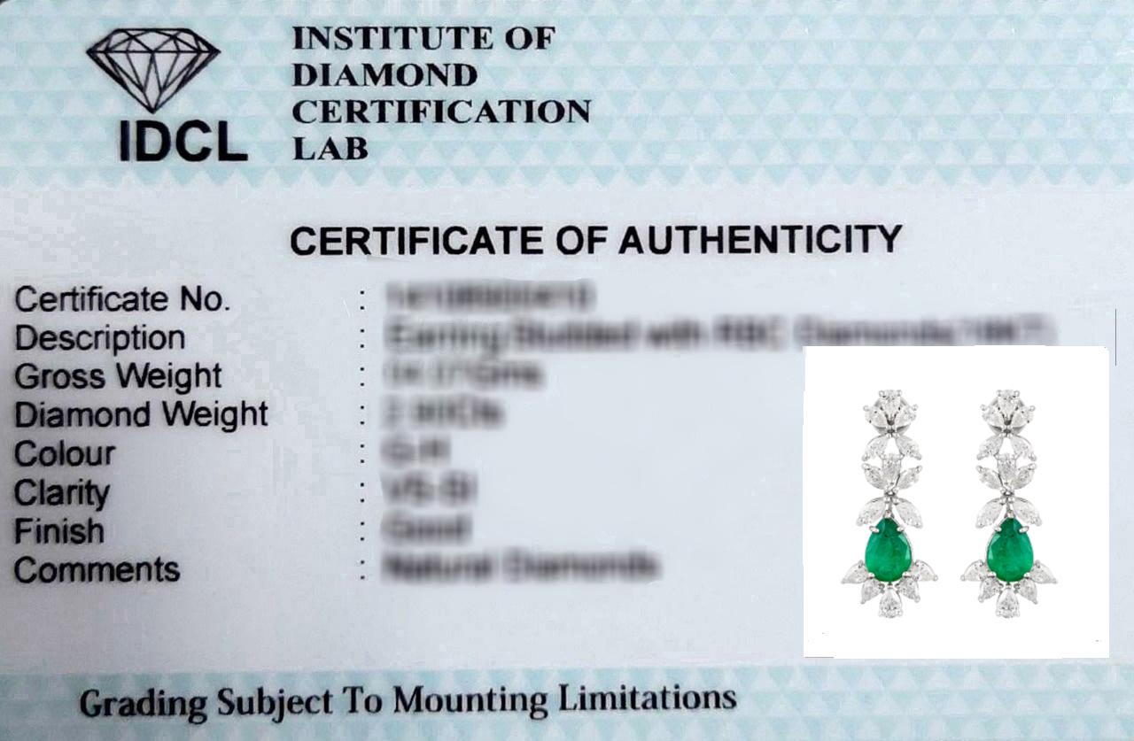 Pear Natural Emerald Gemstone Dangle Earrings Pear Diamond 18 Karat White Gold For Sale 1