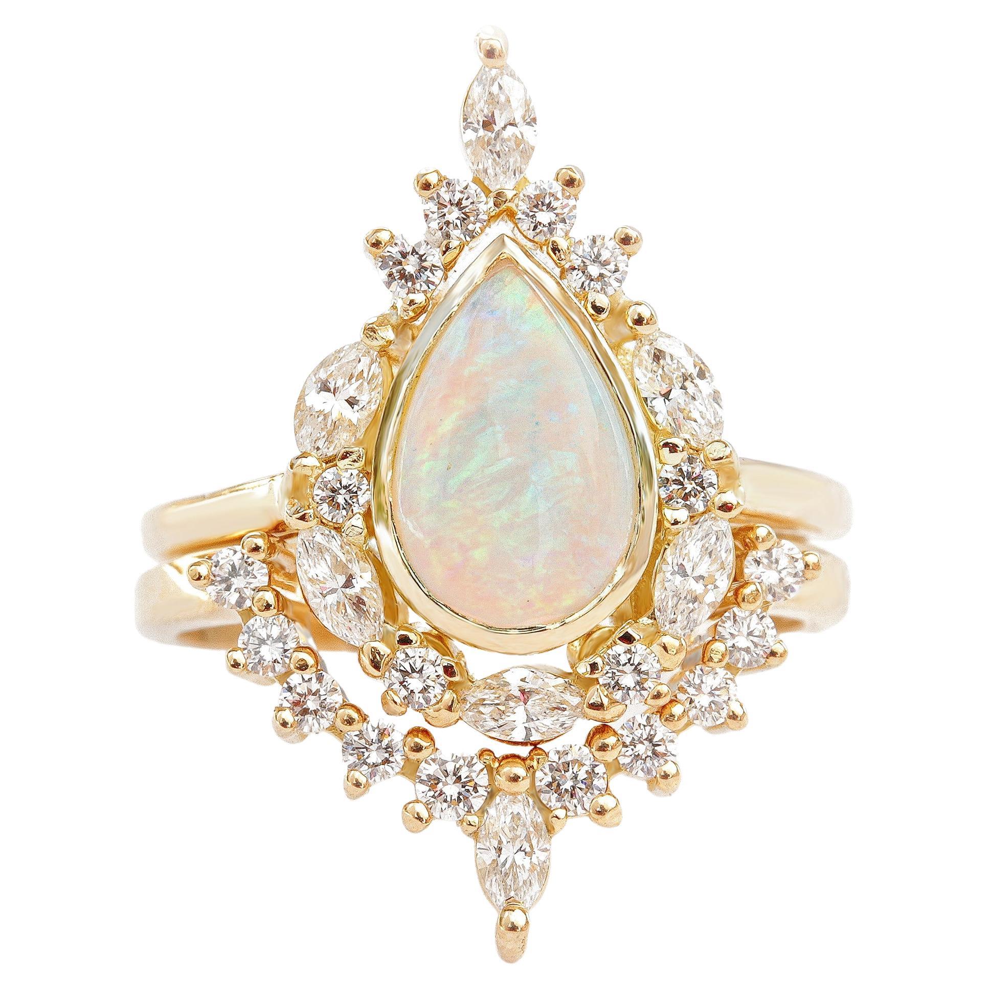 Bague de fiançailles unique en opale poire, anneau en diamant assorti, ensemble de deux bagues - Eva