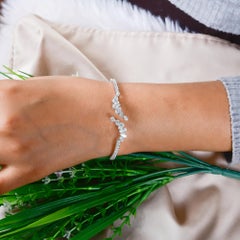 Bracelet manchette poire ronde 3.87 Ct SI/H diamant naturel or blanc 18k