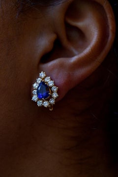 Pear Royal Blue Sapphire and Diamond Cluster 18 Carat Yellow Gold Stud Earrings