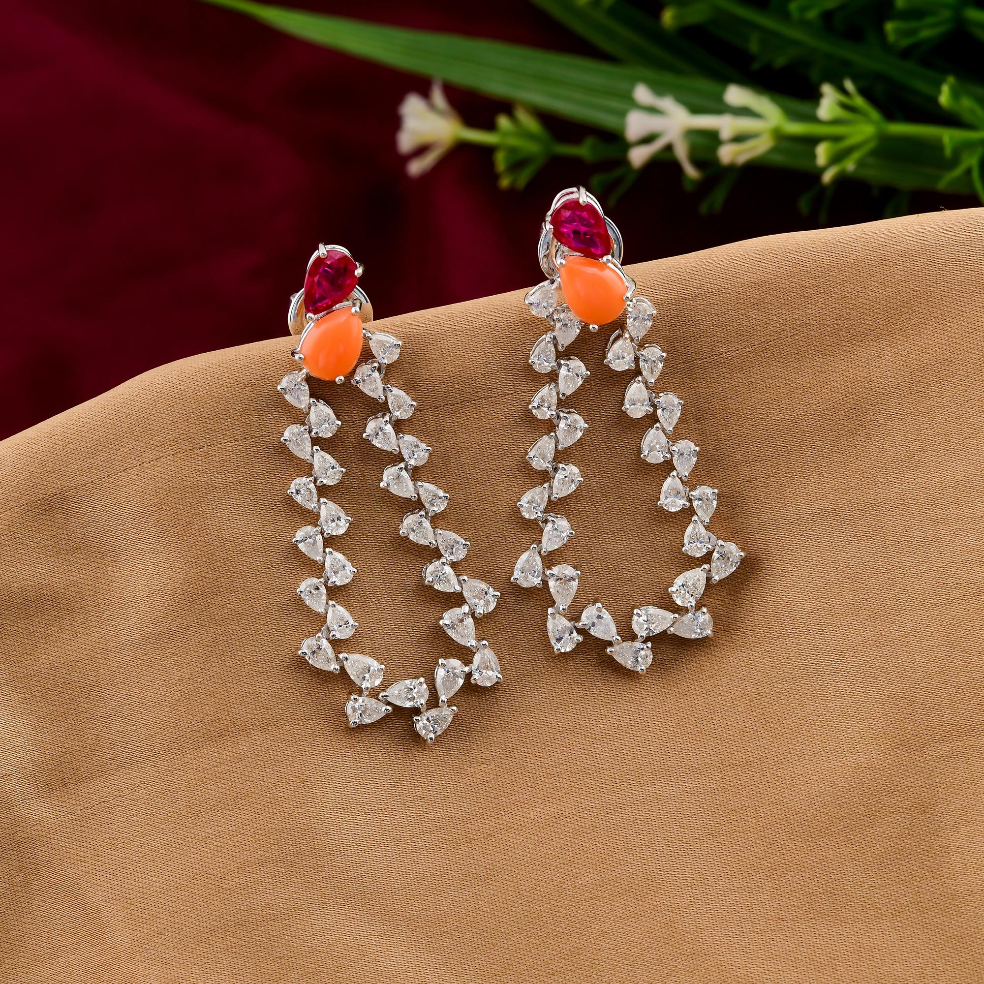 Taglio a goccia Orecchini a Pera Rubino Corallo Gemma SI/H Diamante Oro Bianco 18 Carati Fine Dangle in vendita