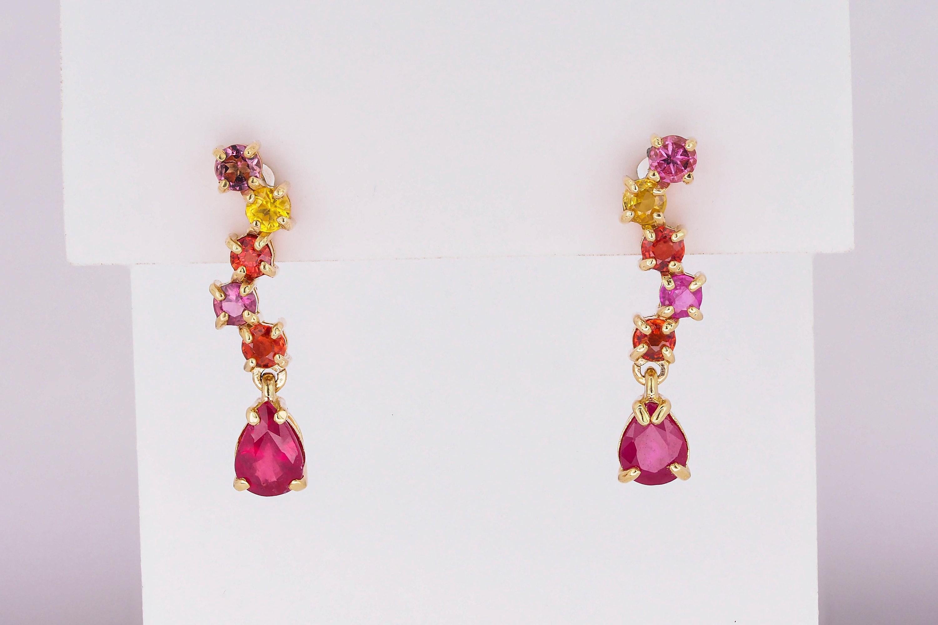 Modern Pear ruby earrings studs For Sale