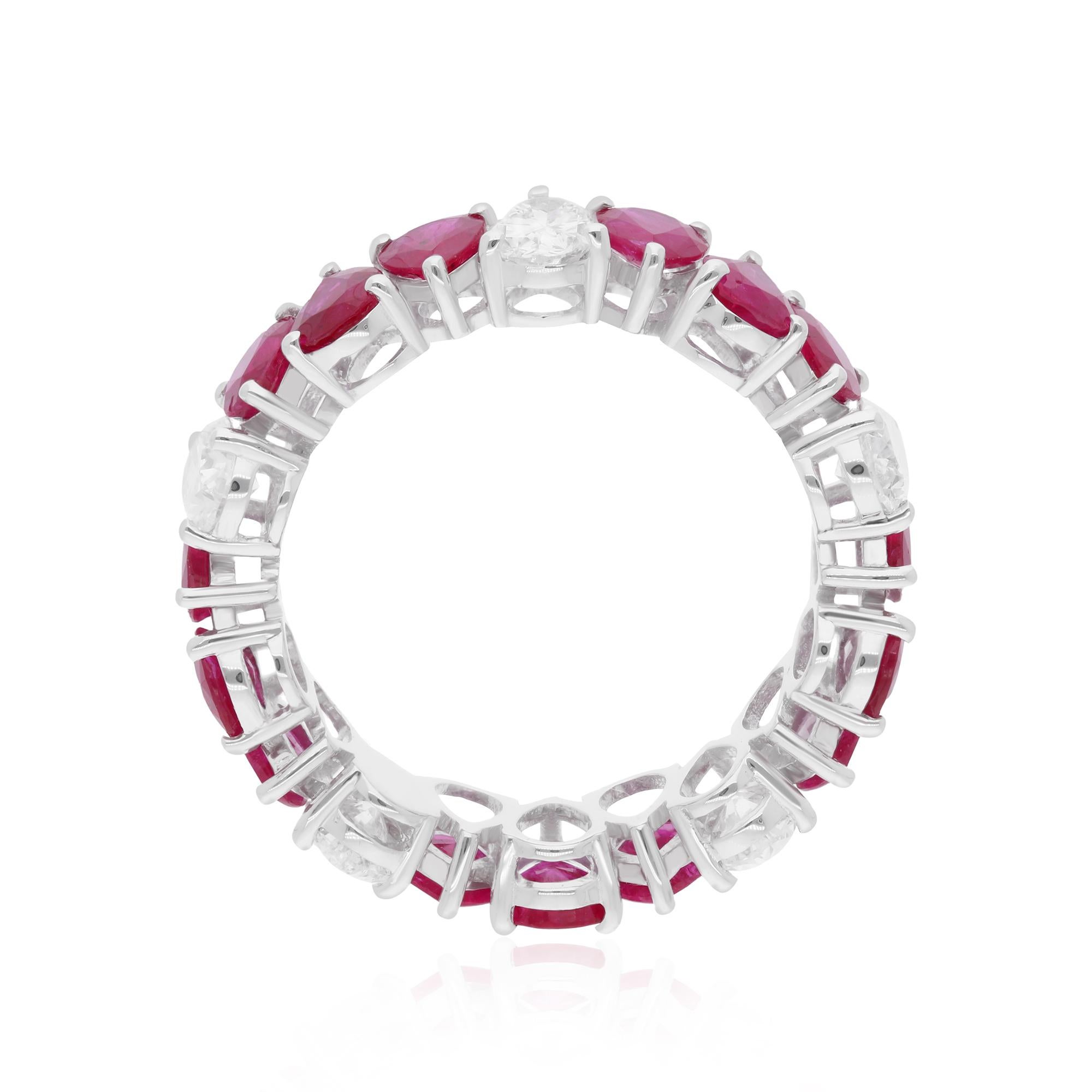 Im Angebot: Pear Ruby Gemstone Band Ring Oval Diamond 18 Karat White Gold Handmade Jewelry () 6