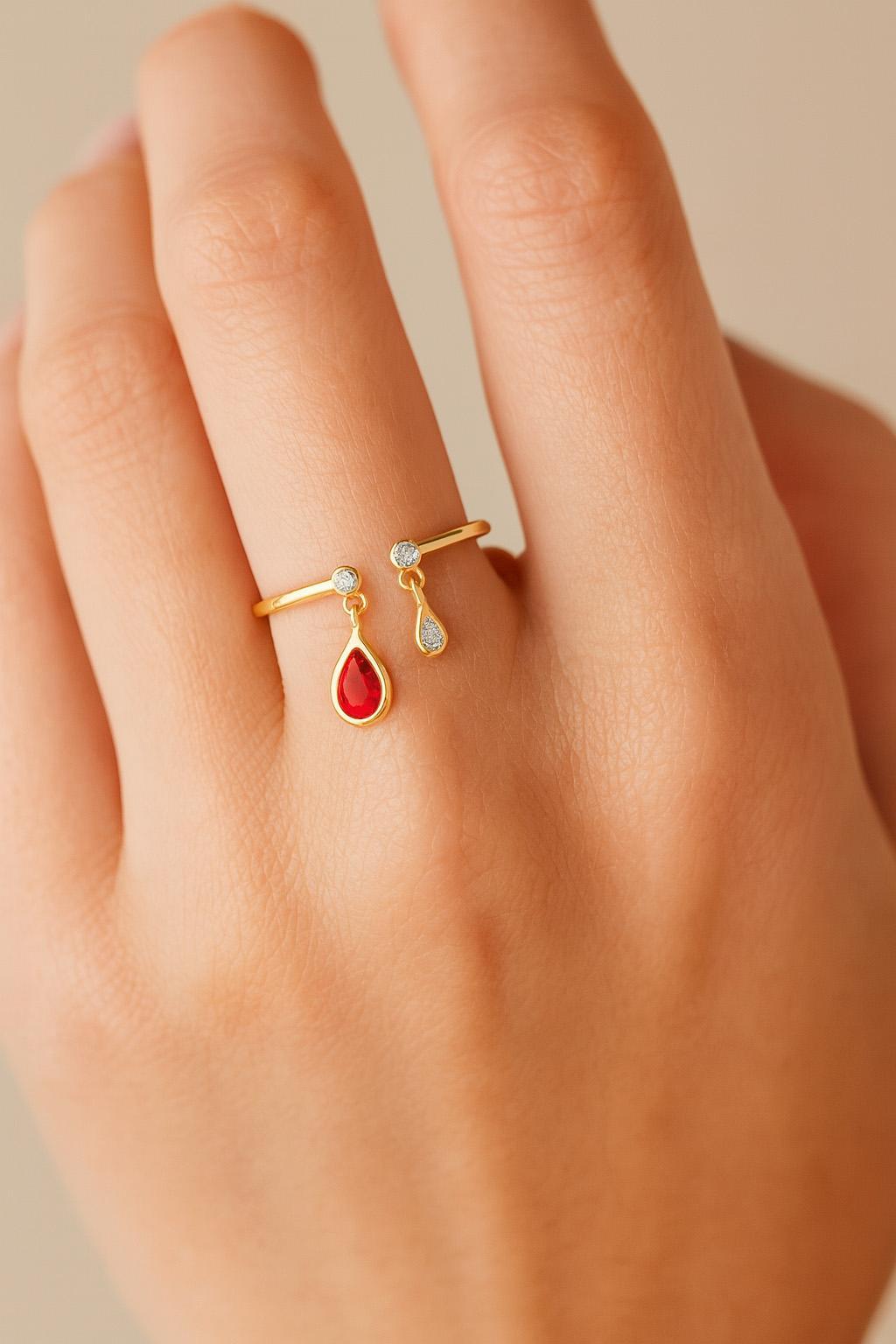 For Sale:  Pear ruby opend ended 14k gold ring 3