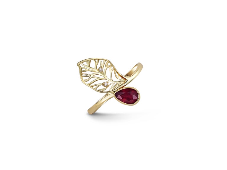 For Sale:  Pear ruby ring in 14 karat gold. Ruby ring. July birthstone ruby gold ring. 3