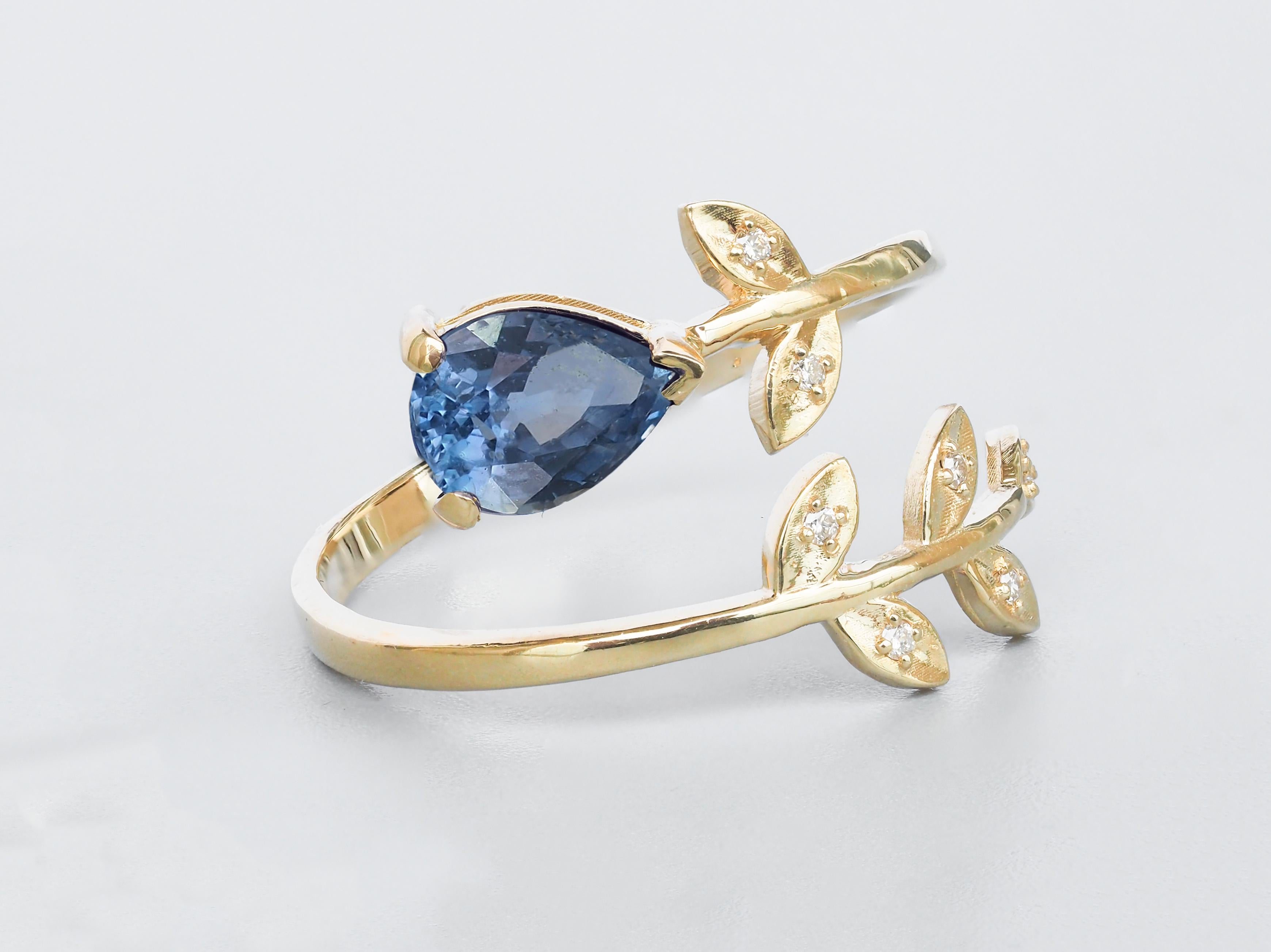 Im Angebot: Ring aus 14-karätigem Gold mit Birnensaphir. Goldring mit blauem Saphir. () 2