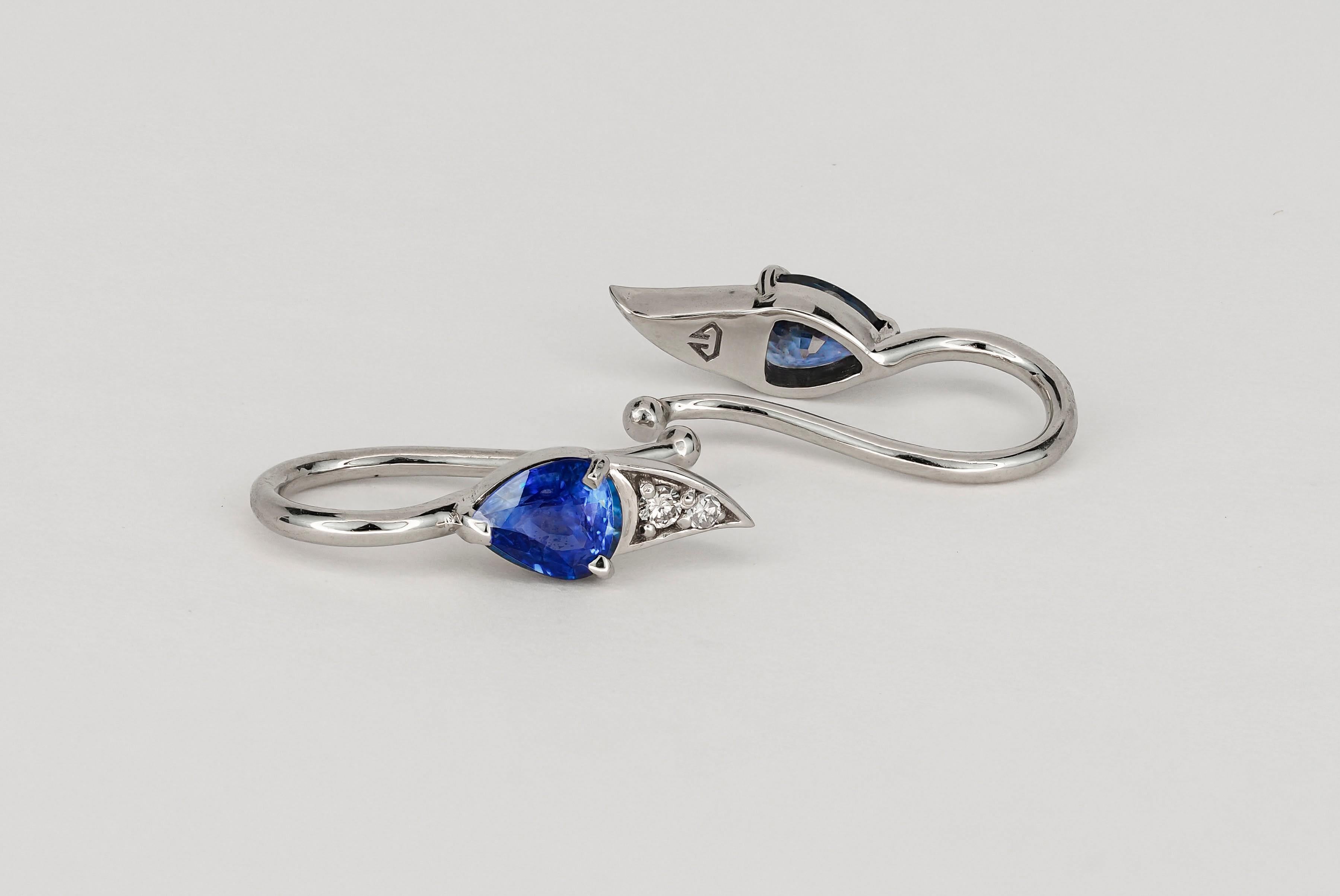Pear sapphires earrings For Sale 2