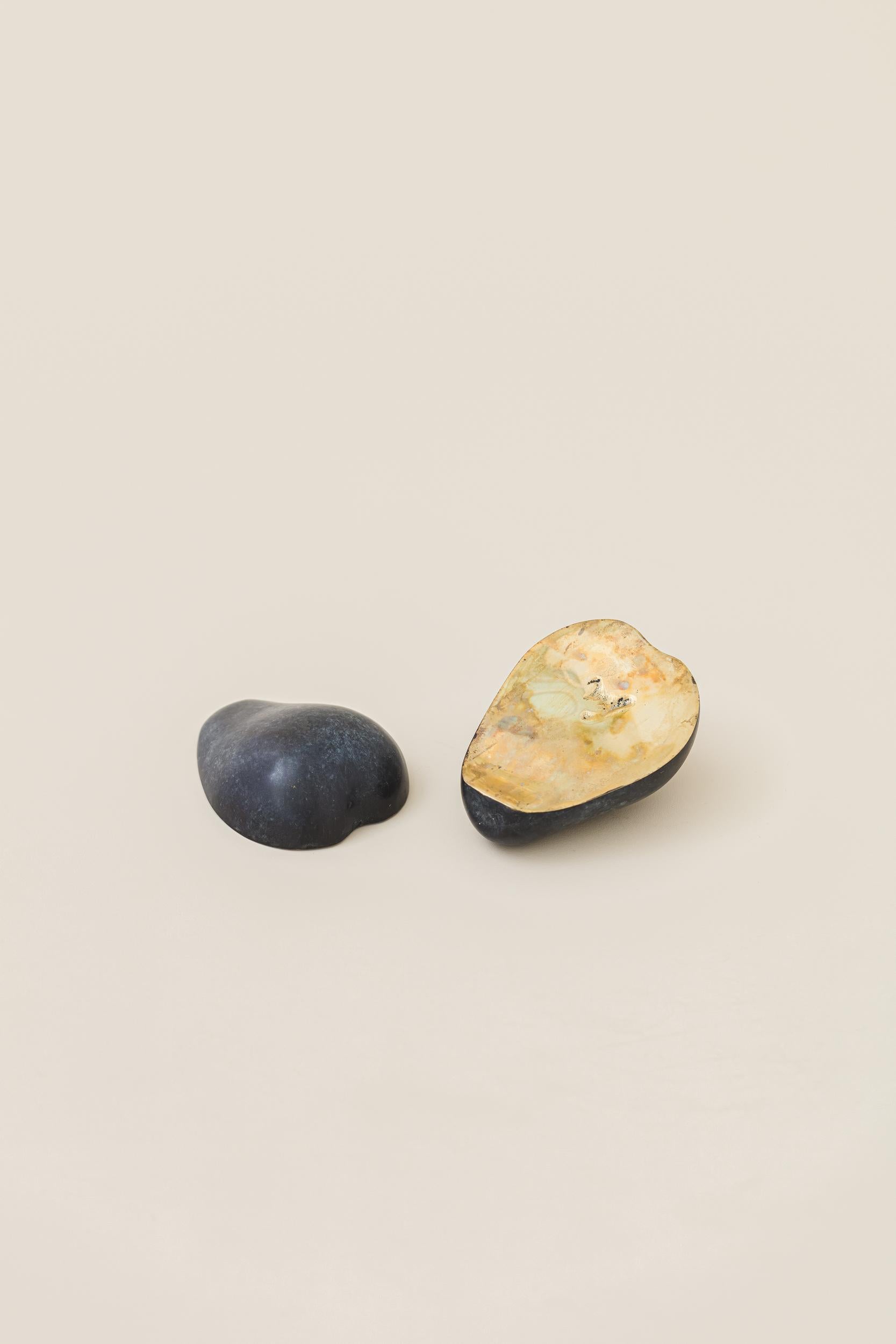 Brazilian Pear Sculpture with Blue Patina by Lucas Recchia, 2023 For Sale
