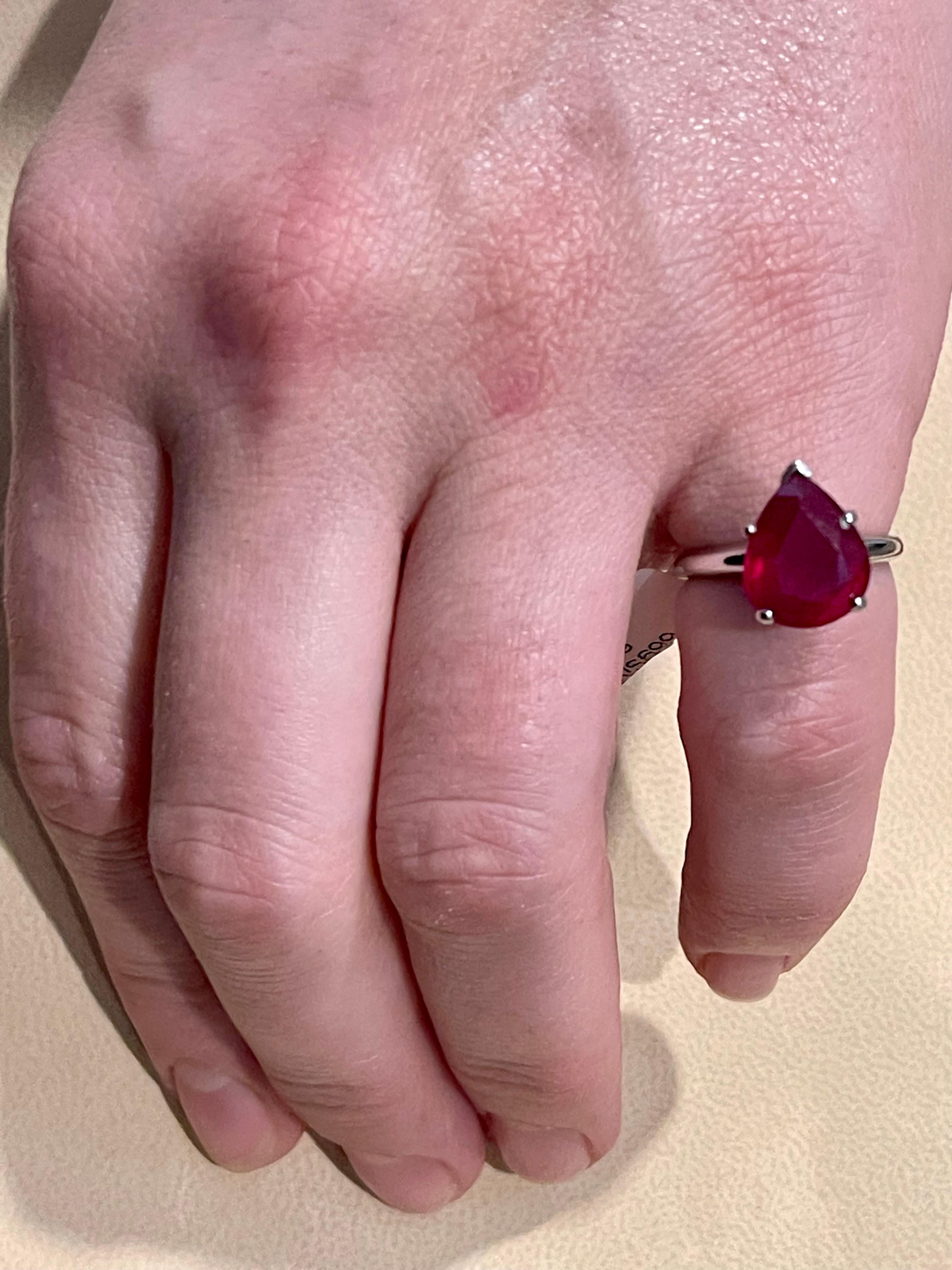 Pear Shape 2 Carat Treated Ruby & Diamond 14 Karat White Gold Ring For Sale 12