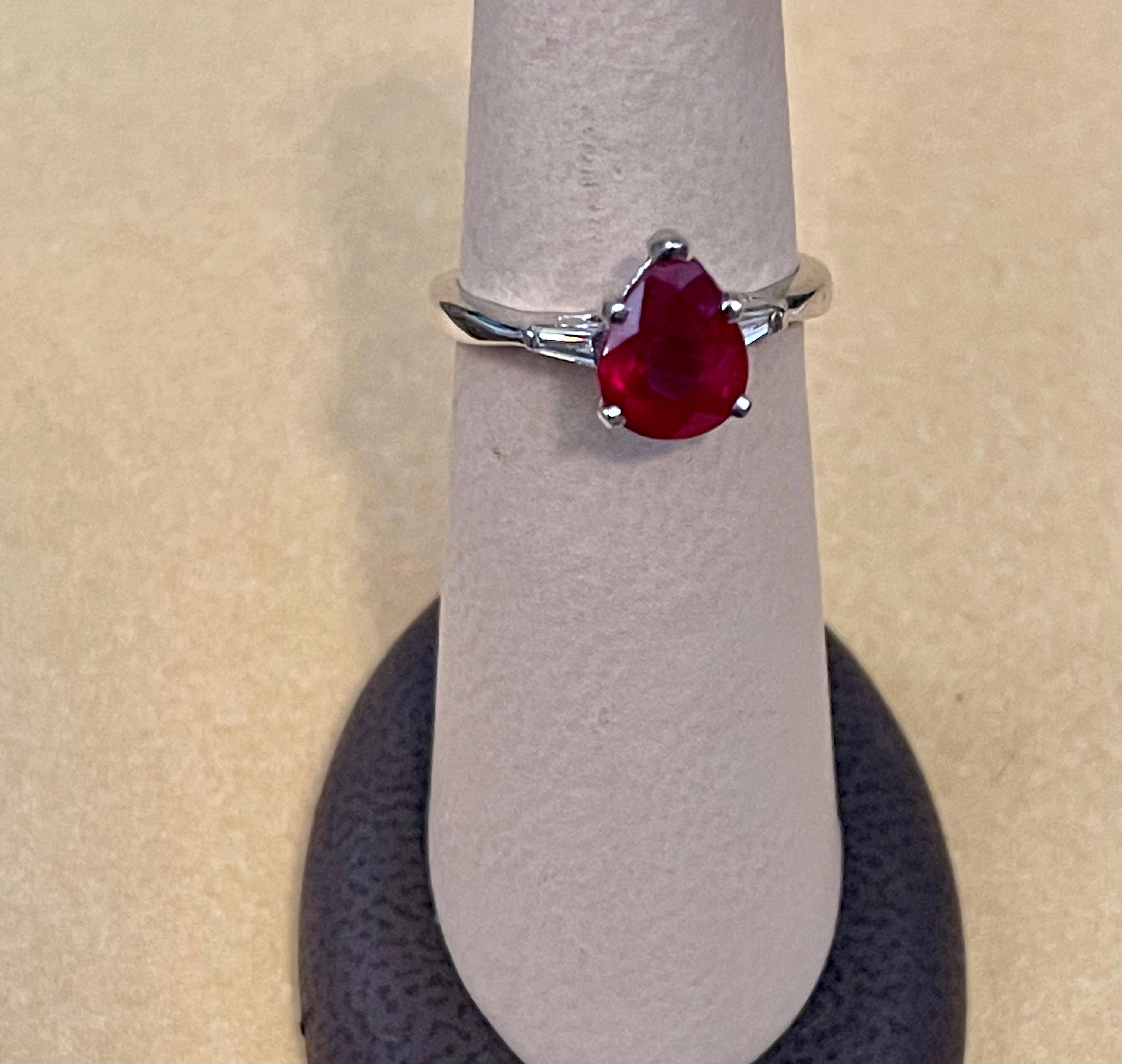 Women's Pear Shape 2 Carat Treated Ruby & Diamond 14 Karat White Gold Ring For Sale