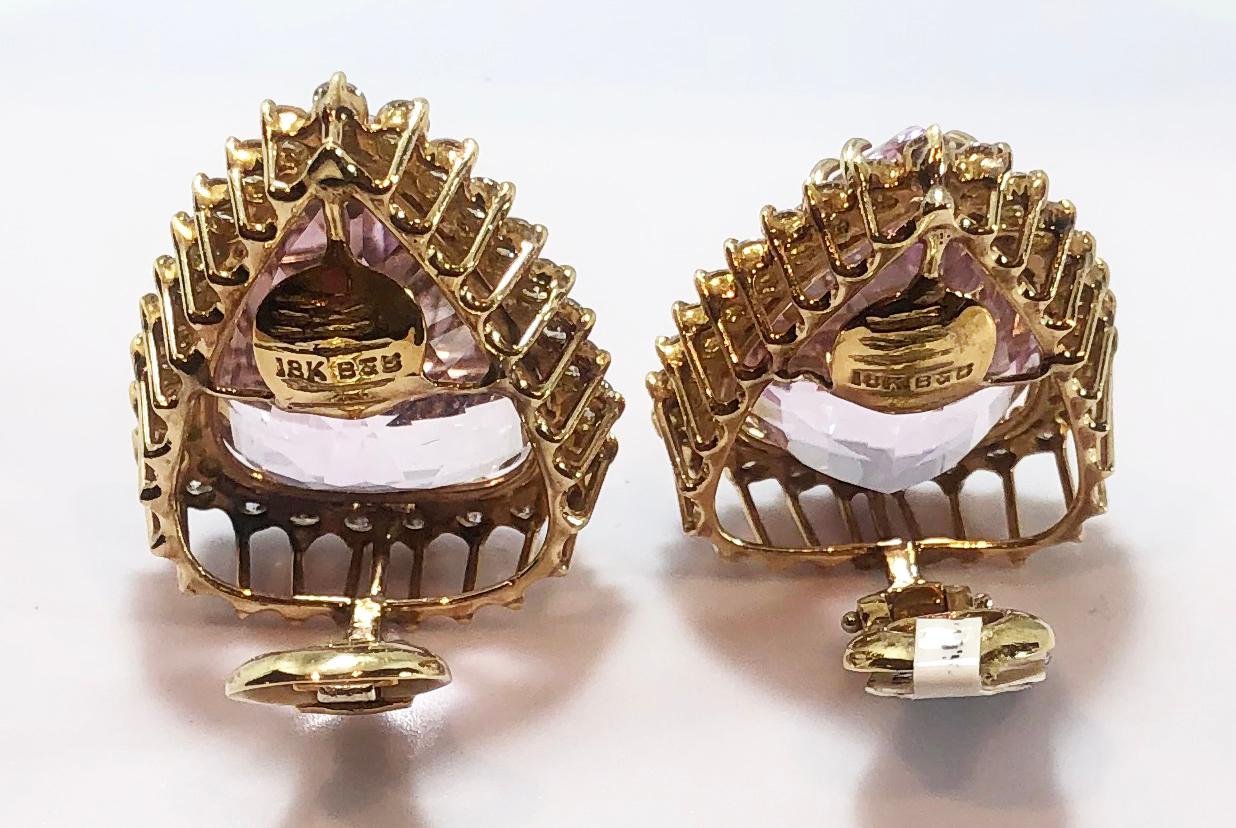 Boucles d'oreilles en or jaune 18 carats avec kunzite en forme de poire de 30 carats et diamants Neuf - En vente à Bilbao, ES
