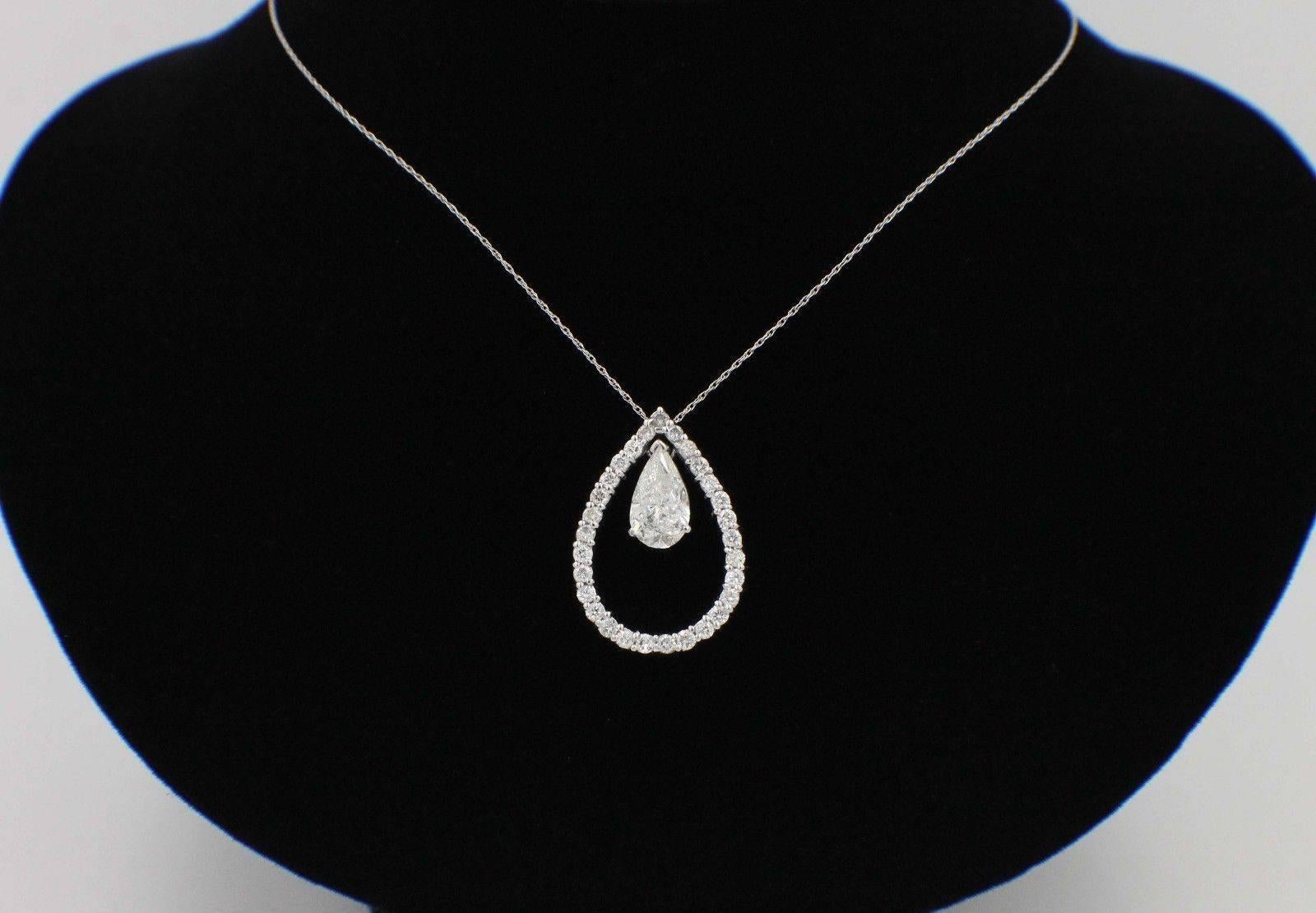 Pear Shape 3.88 Carat Diamond Pendant Necklace in 18 Karat White Gold For Sale 2