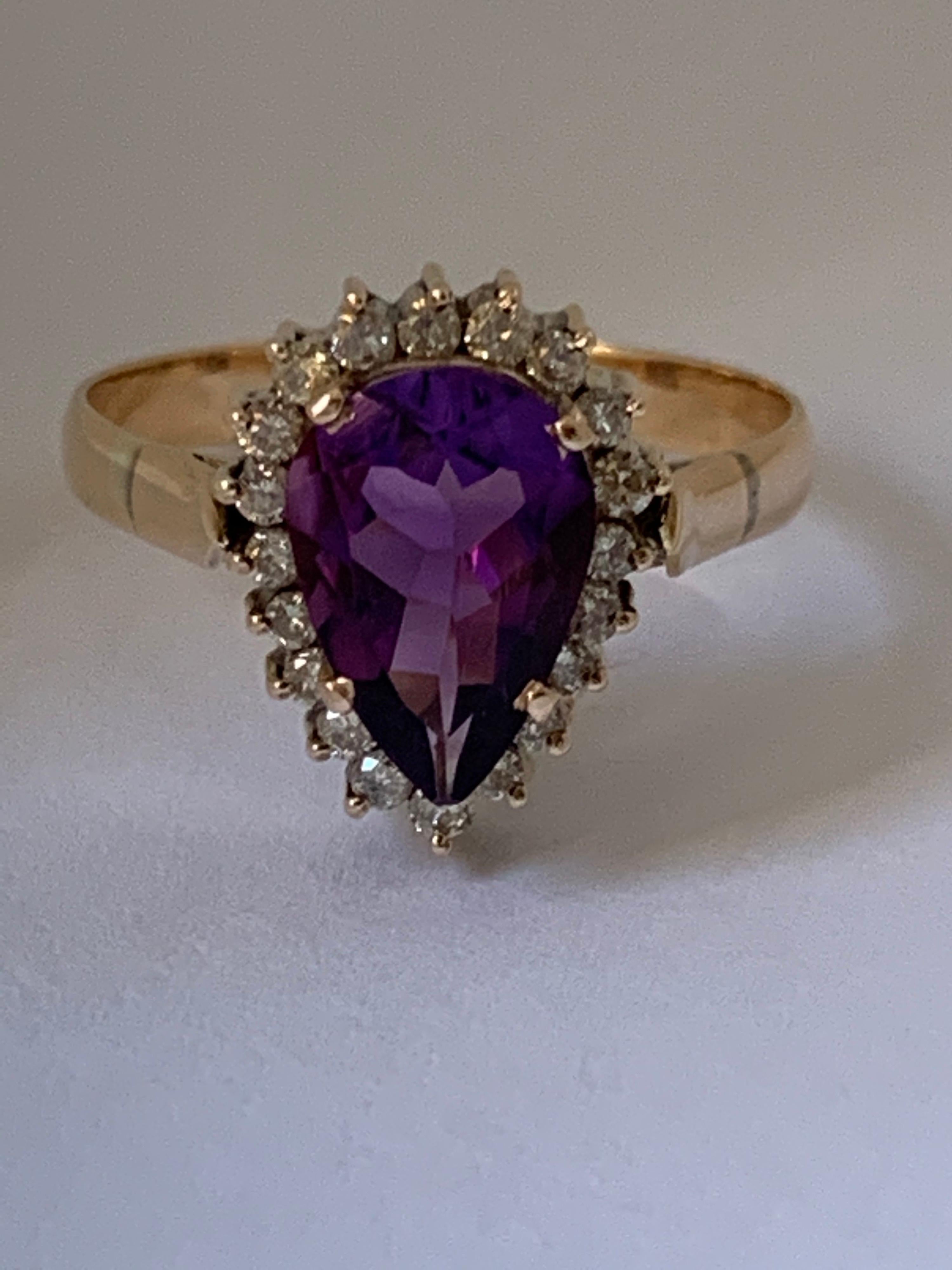 Anello in oro 14 carati con ametista e diamante a forma di pera in vendita 3