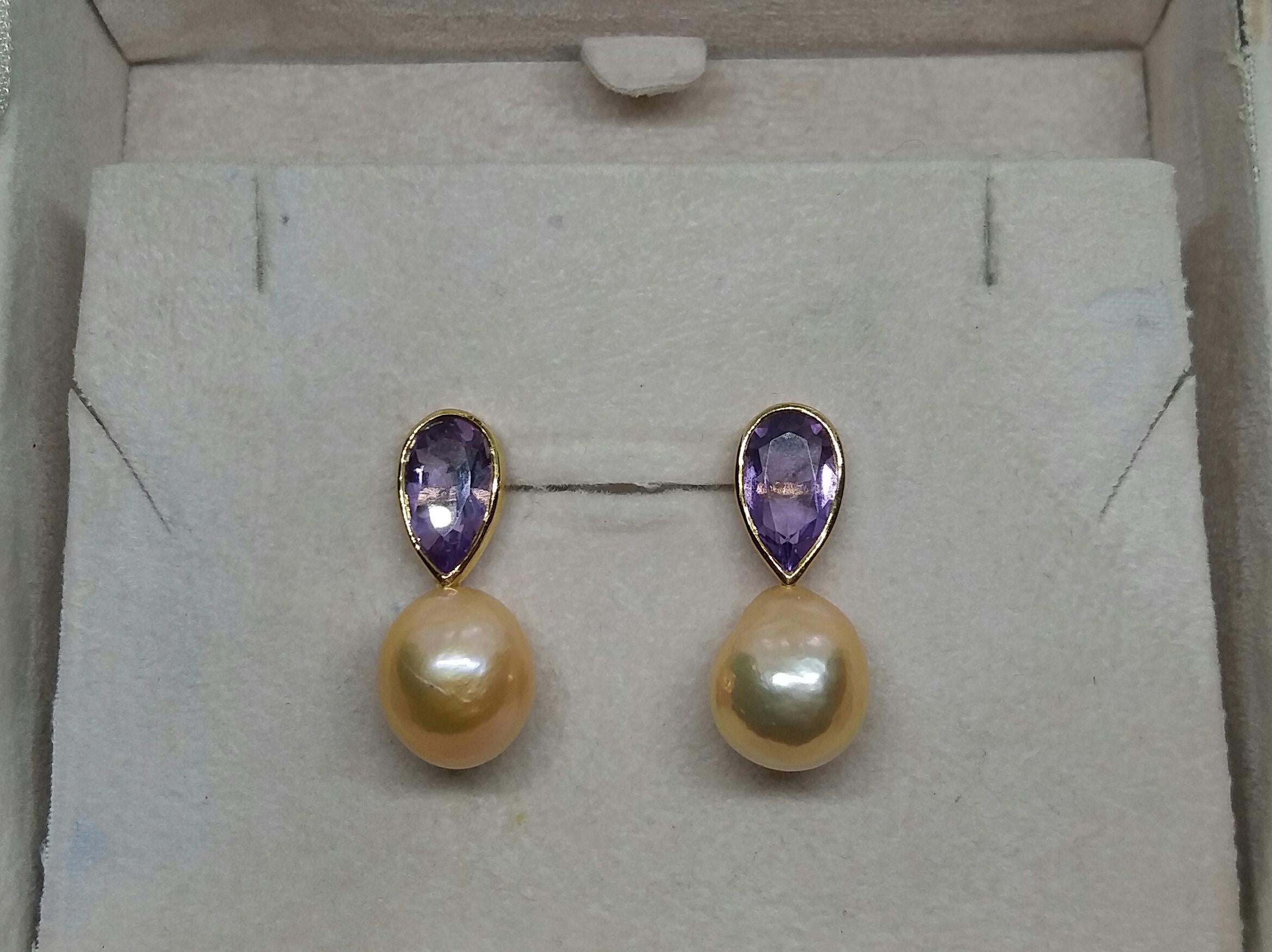 Pear Shape Amethysts 14 K Yellow Gold Cream Color Baroque Pearl Stud Earrings For Sale 6