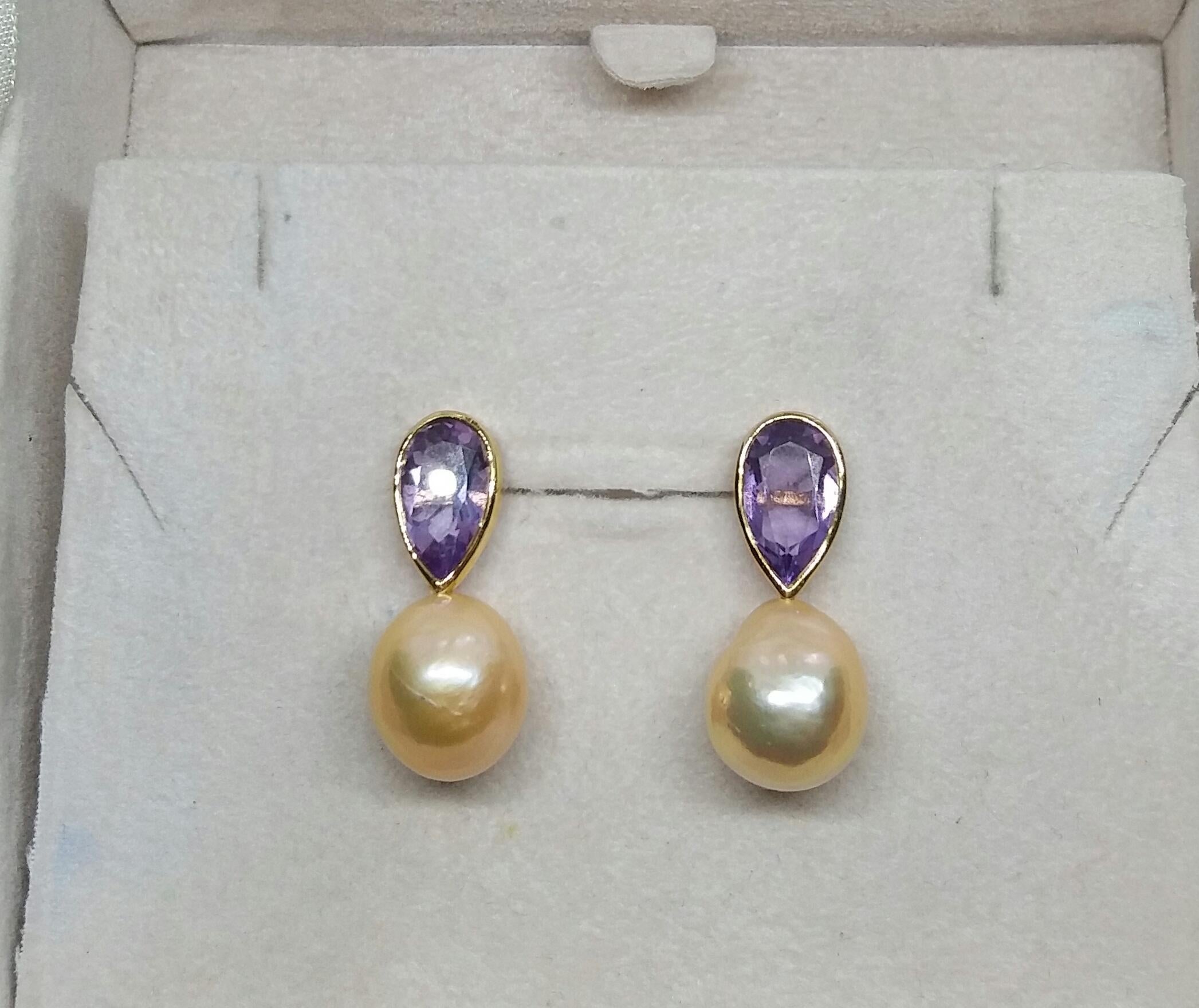 Boucles d'oreilles en or jaune 14 K, perles baroques de couleur crème, améthystes en forme de poire en vente 7