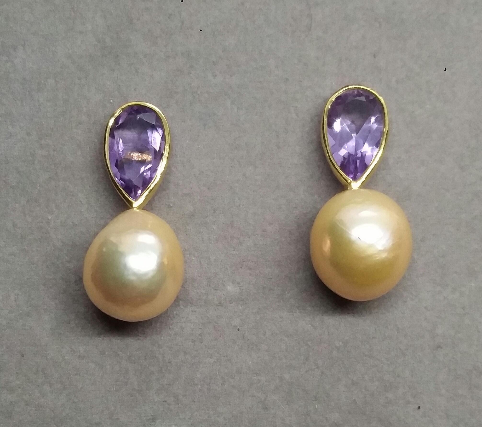 Pear Shape Amethysts 14 K Yellow Gold Cream Color Baroque Pearl Stud Earrings For Sale 12