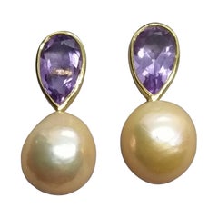 Pear Shape Amethysts 14 K Yellow Gold Cream Color Baroque Pearl Stud Earrings