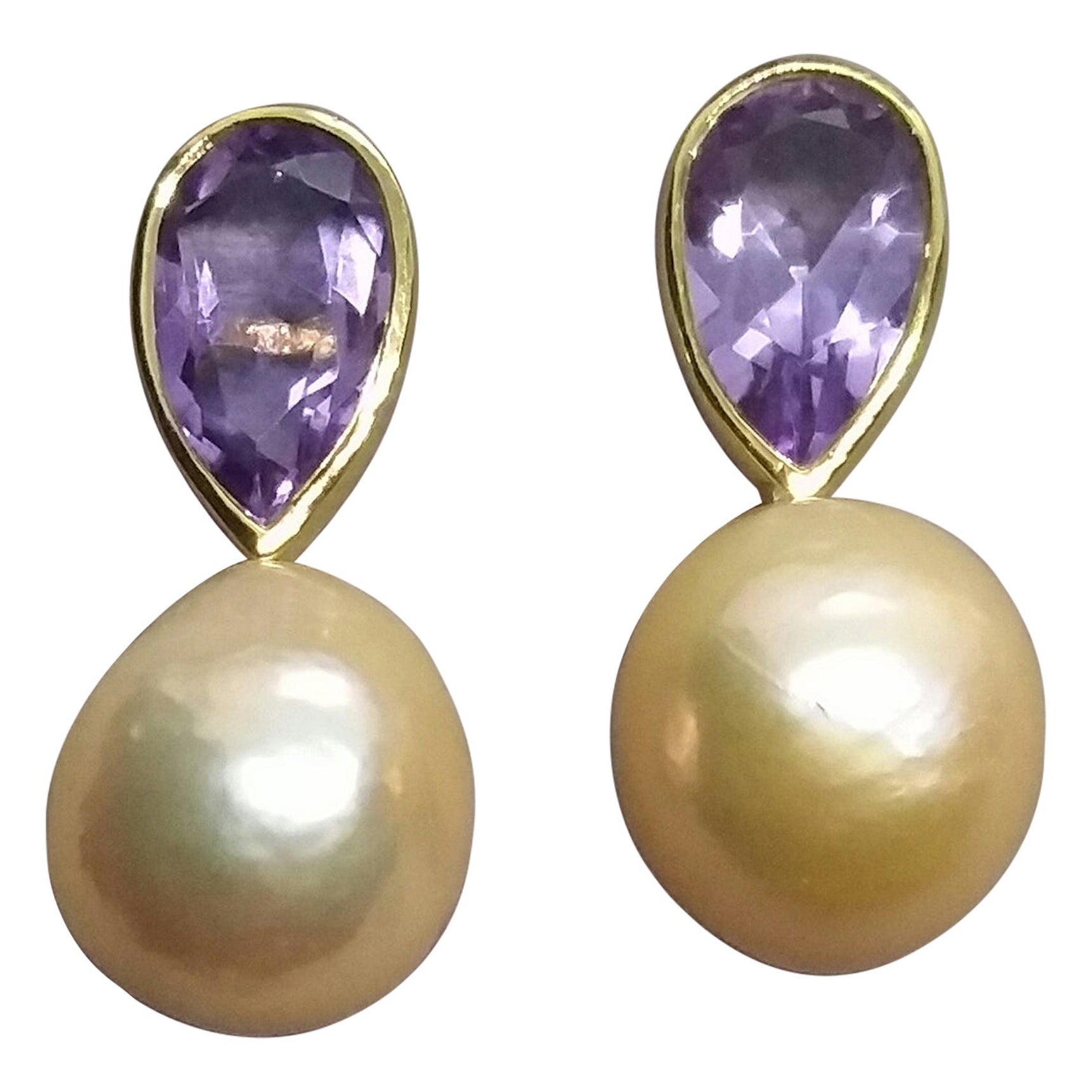 Boucles d'oreilles en or jaune 14 K, perles baroques de couleur crème, améthystes en forme de poire