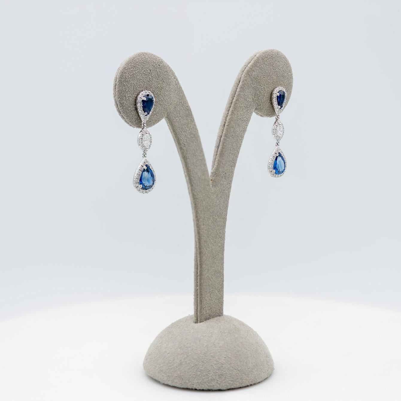 Contemporary 2.79 Carats Total Pear Shape Blue Sapphire and Diamond Dangle Drop Earrings For Sale