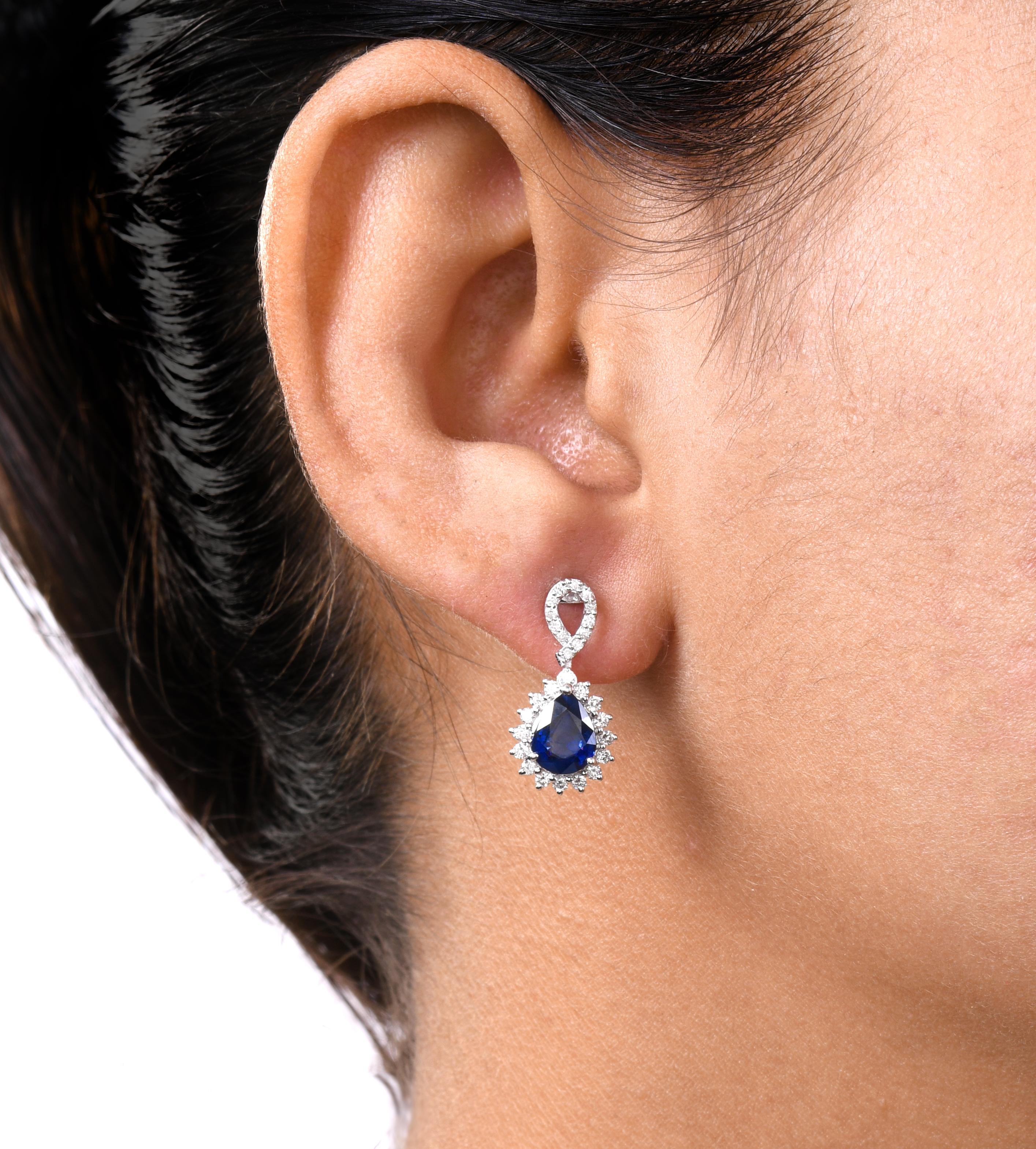 Modern Pear Shape Blue Sapphire Gemstone Dangle Earrings Diamond 18 Karat White Gold For Sale