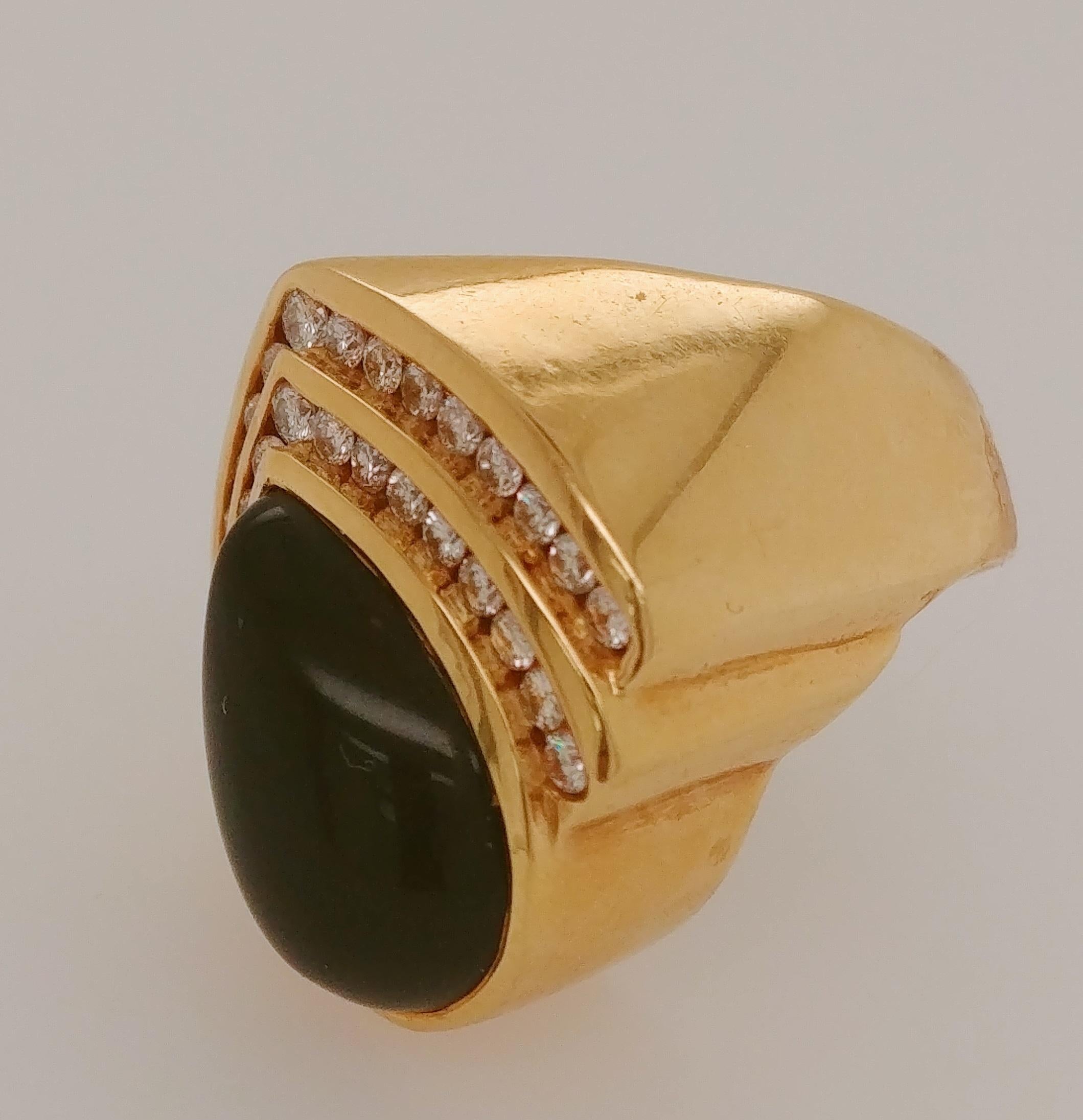 Pear Shape Cabochon Cut Onyx and Diamond Ladies Ring 18 Karat Yellow Gold In Good Condition In Dallas, TX