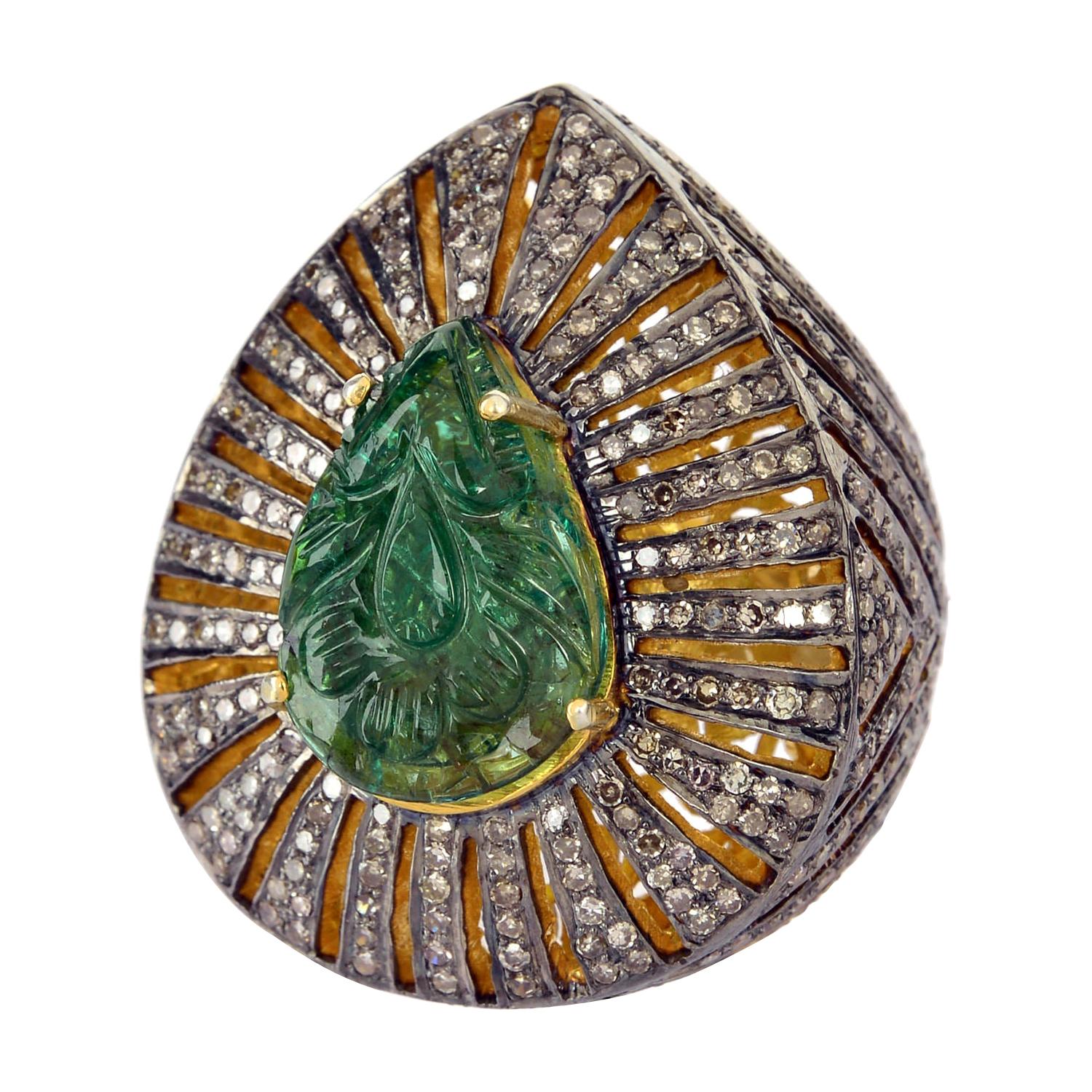 Pear Shape Carved Emerald Ring with Diamonds in Silver For Sale