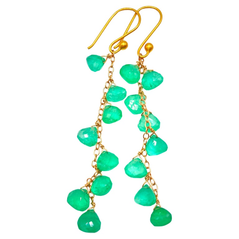 Pear Shape Colombian Emerald Earrings For Sale at 1stDibs