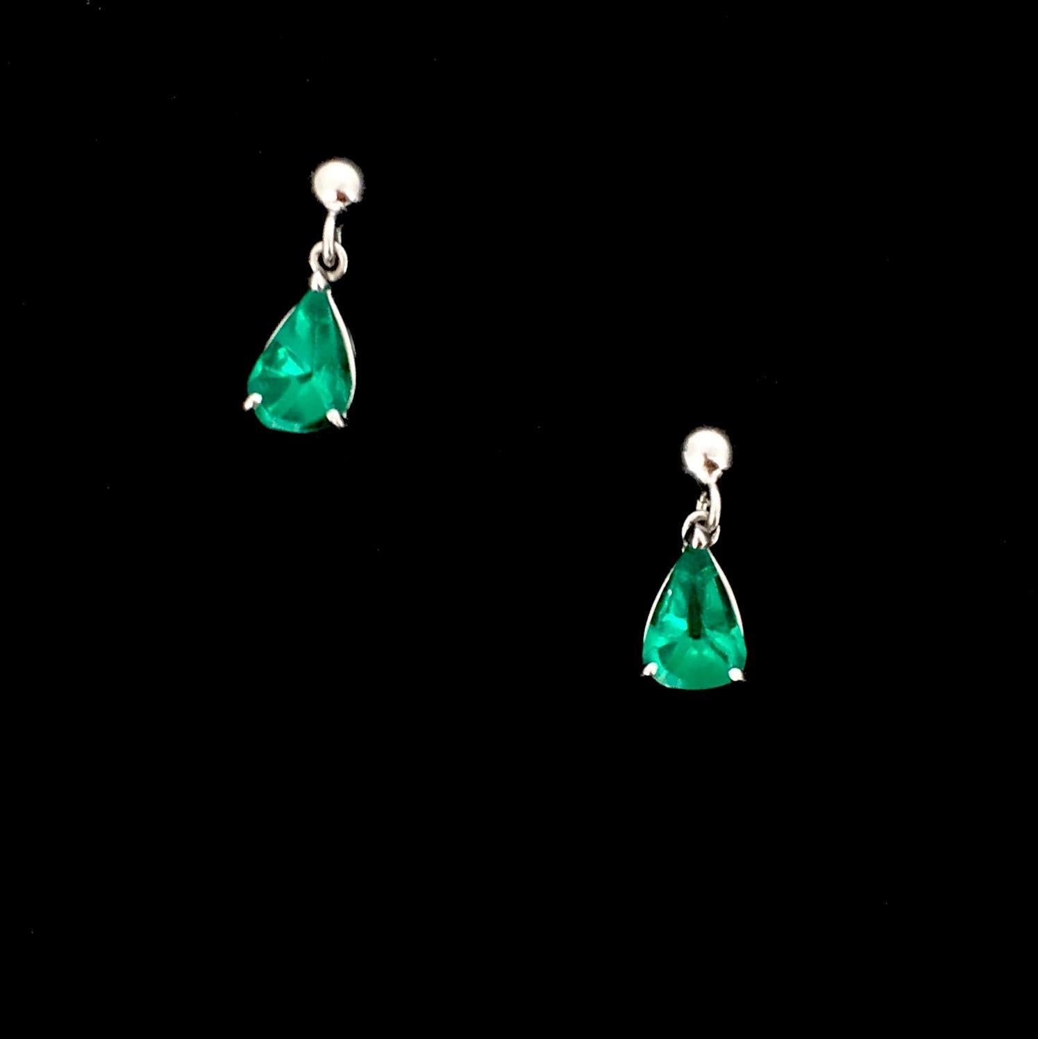 Pear Shape Colombian Emerald White Gold Studs Earrings 1