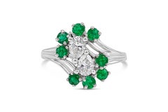 1.05 Carat Total Pear Shape Diamond & Emerald Fashion Ring in White Gold
