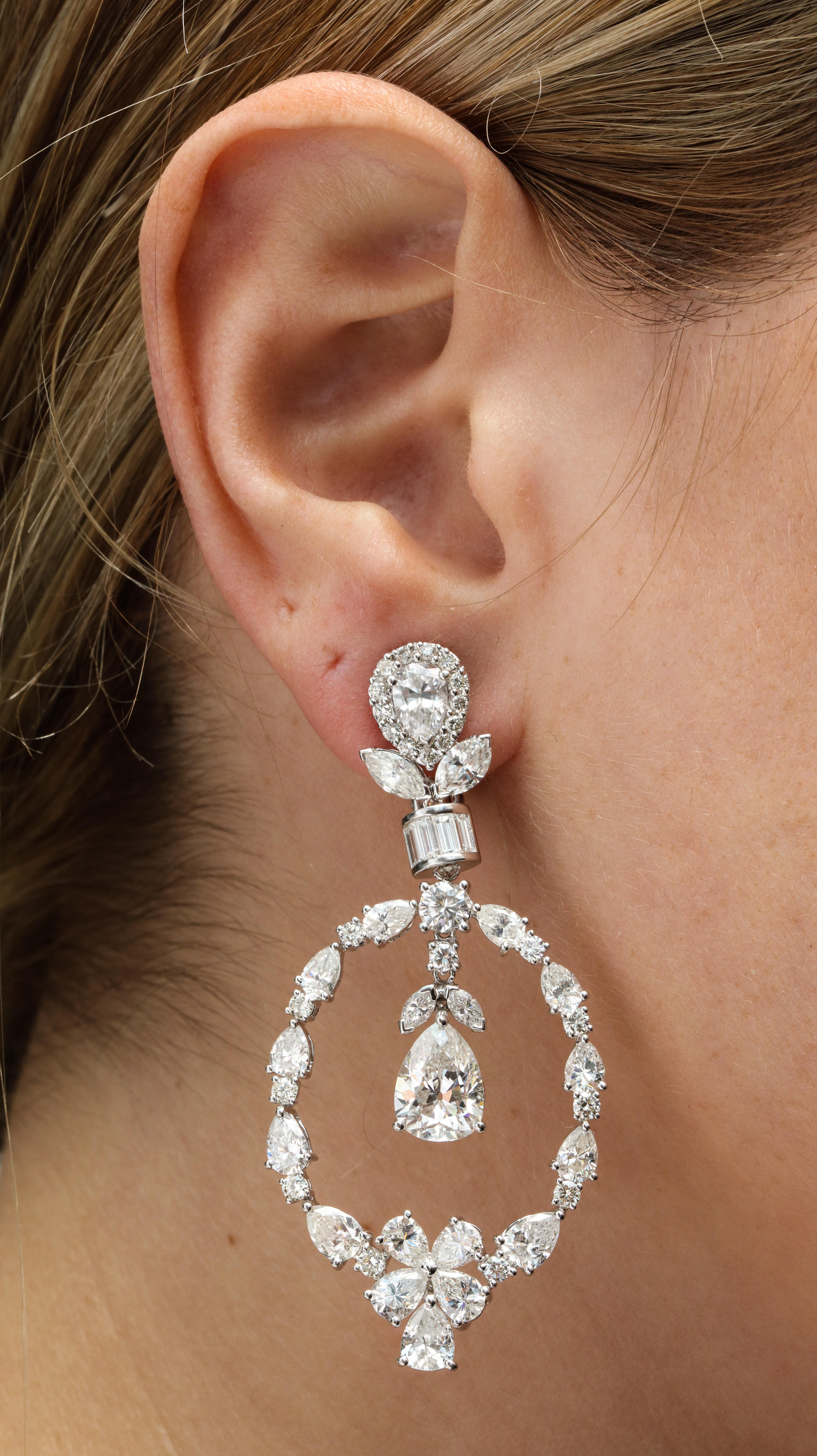 Women's Pear Shape Diamond and White Gold Chandelier Earrings For Sale