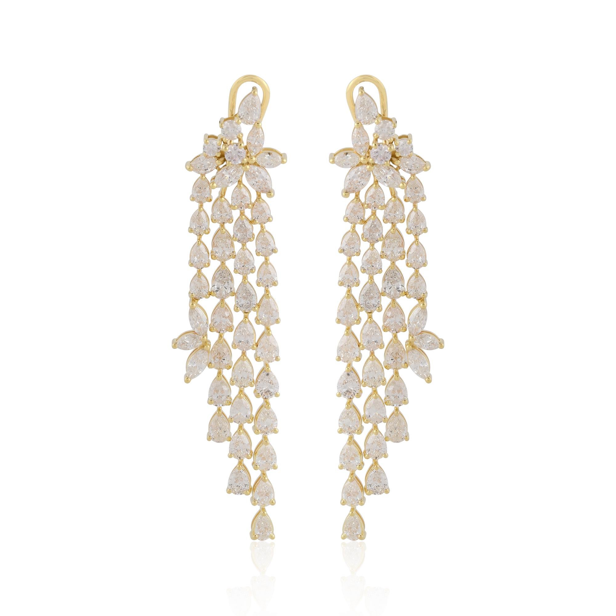 Boucles d'oreilles chandelier en or jaune 18 carats et diamants en forme de poire en vente 1