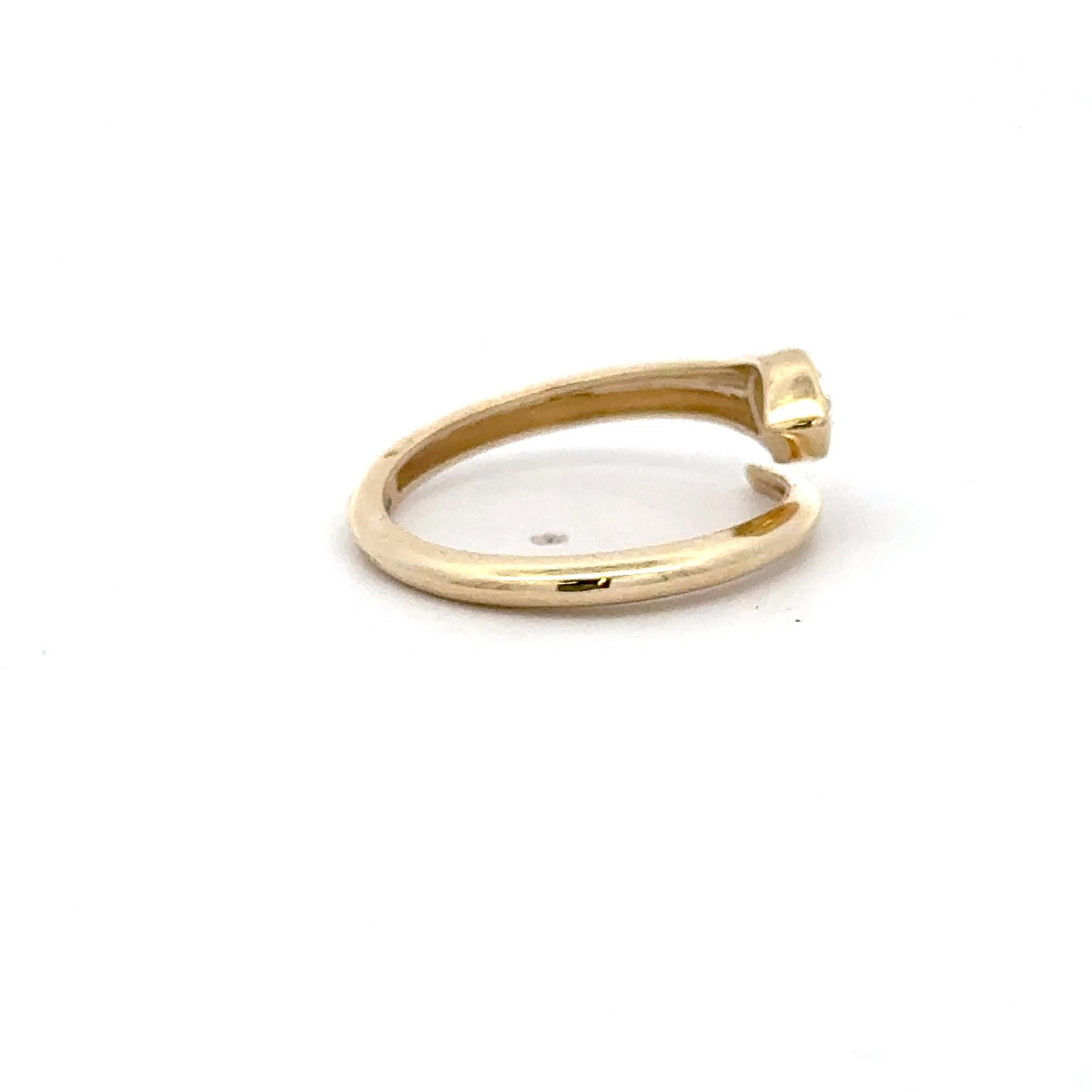 Taille poire Bague serpent à diamants en forme de poire 0.30 carats Or jaune 14 carats 5.8 Grammes en vente