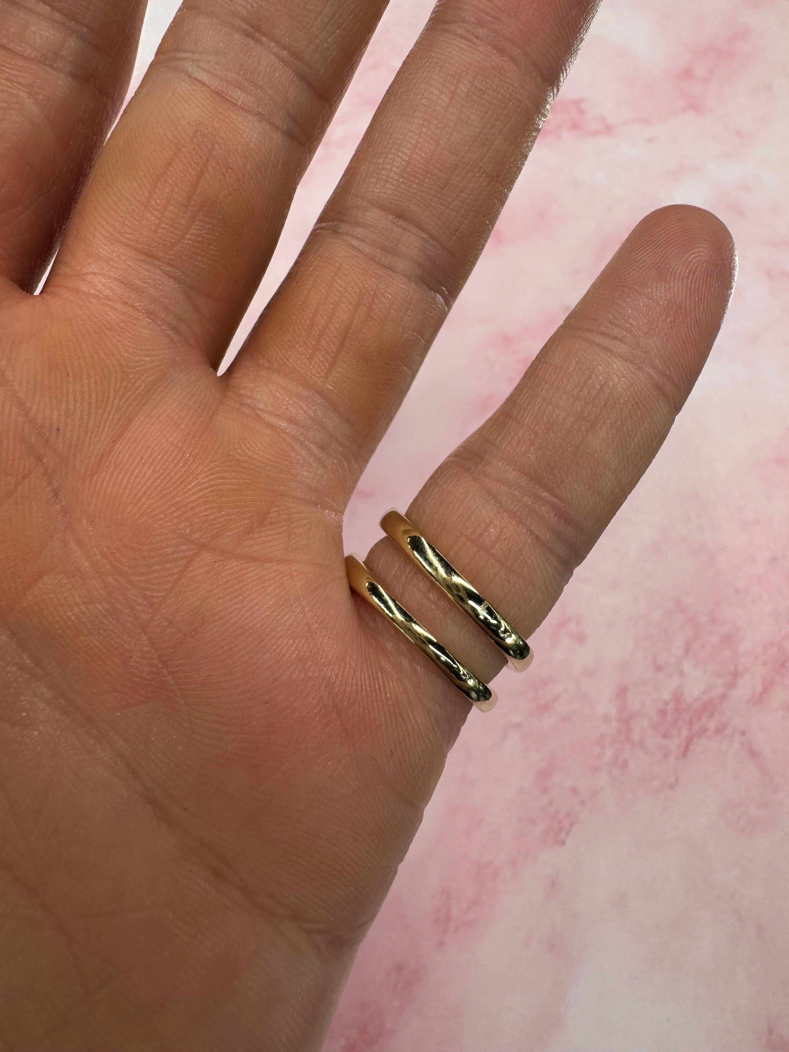 Bague serpent à diamants en forme de poire 0.30 carats Or jaune 14 carats 5.8 Grammes Pour femmes en vente