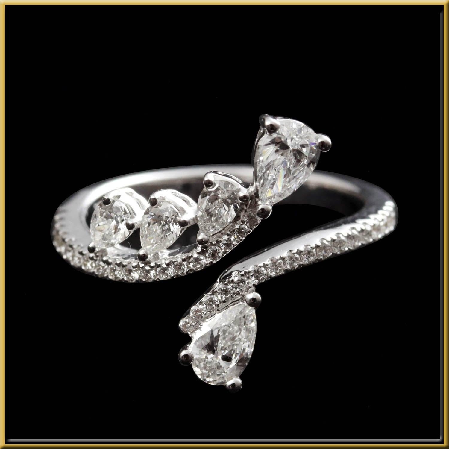For Sale:  Pear Shape Diamond Wrap around Graduating Half Eternity Ring in 18 Karat Gold 3