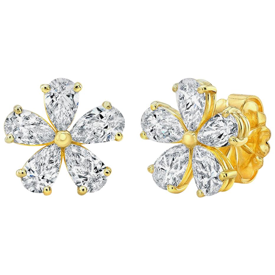 Birnenförmige Diamanten-Blumenohrringe im Angebot