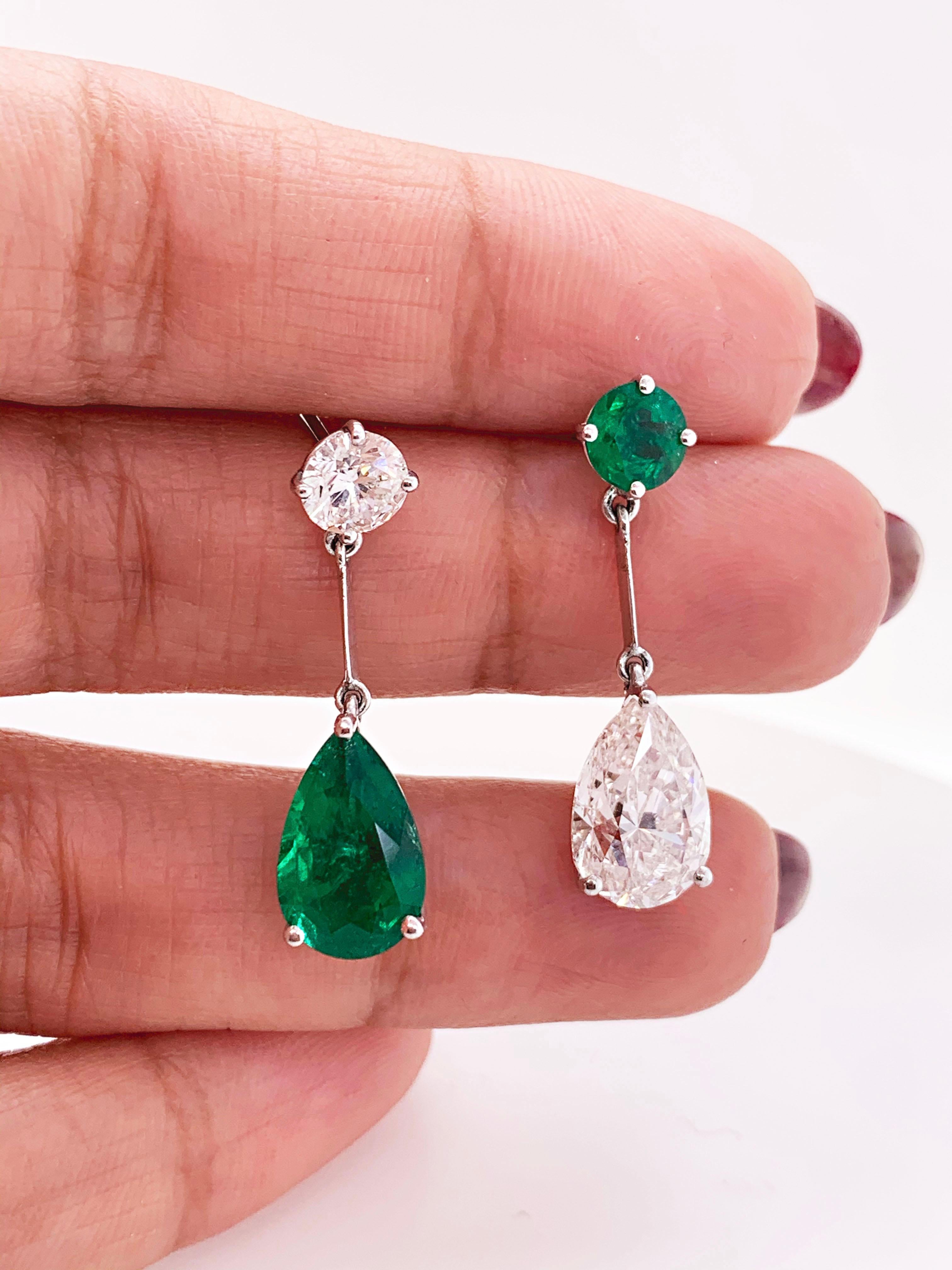 Romantic Pear Shape Emerald and Diamond 18 Carat White Gold Drop Earrings