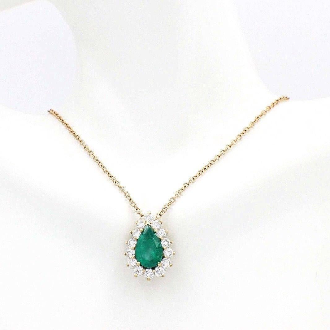 PEAR SHAPE GREEN EMERALD & DIAMOND PENDANT NECKLACE
Metal:  18KT Yellow Gold
Chain Length:  16 Inches
Emerald Size:  1.00 X .50 Inches
Total Carat Weight:  6.00 TCW
Gemstone:  Green Emerald 4.00CTS
Diamond Shape:  Round Cut Diamonds 14 Stones 2.00