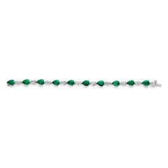Bracciale con smeraldi e diamanti a forma di pera