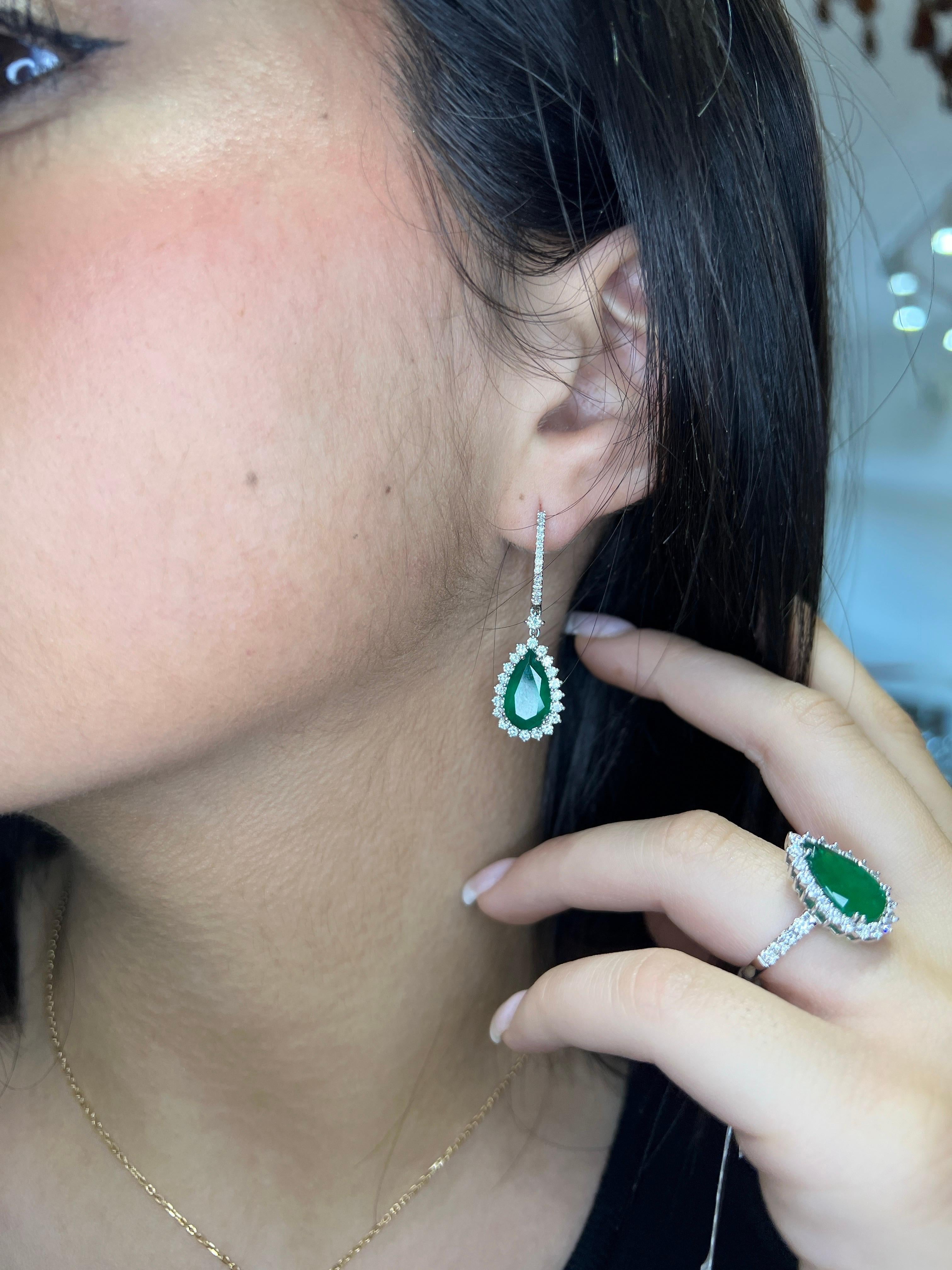 Pear Cut Pear Shape Emerald and Diamond Halo Dangle Drop Earrings 18k White Gold For Sale