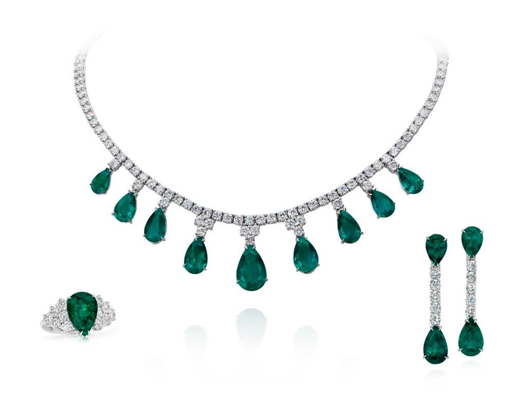 An Elegant Necklace Set with 9 Emeralds weighing 20.43 Carats and 17.74 Carats of Diamonds.
Set in 18 Karat White Gold.
Measures 16 inches.

Complete Suite available, please inquire.