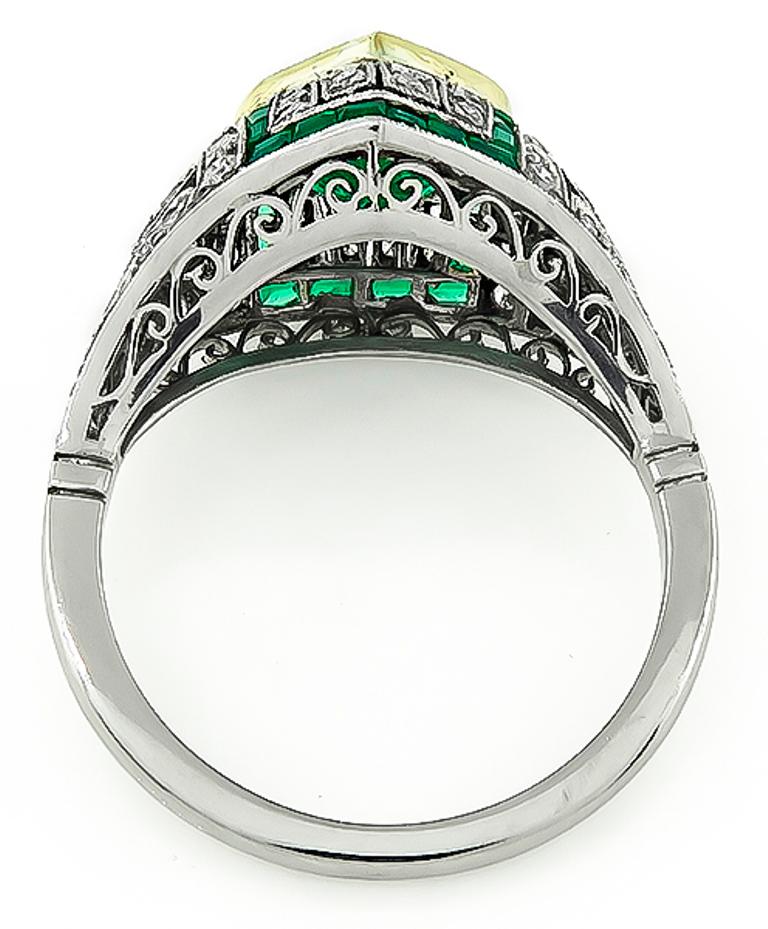 Pear Shape Emerald Diamond Platinum Ring In Good Condition In New York, NY