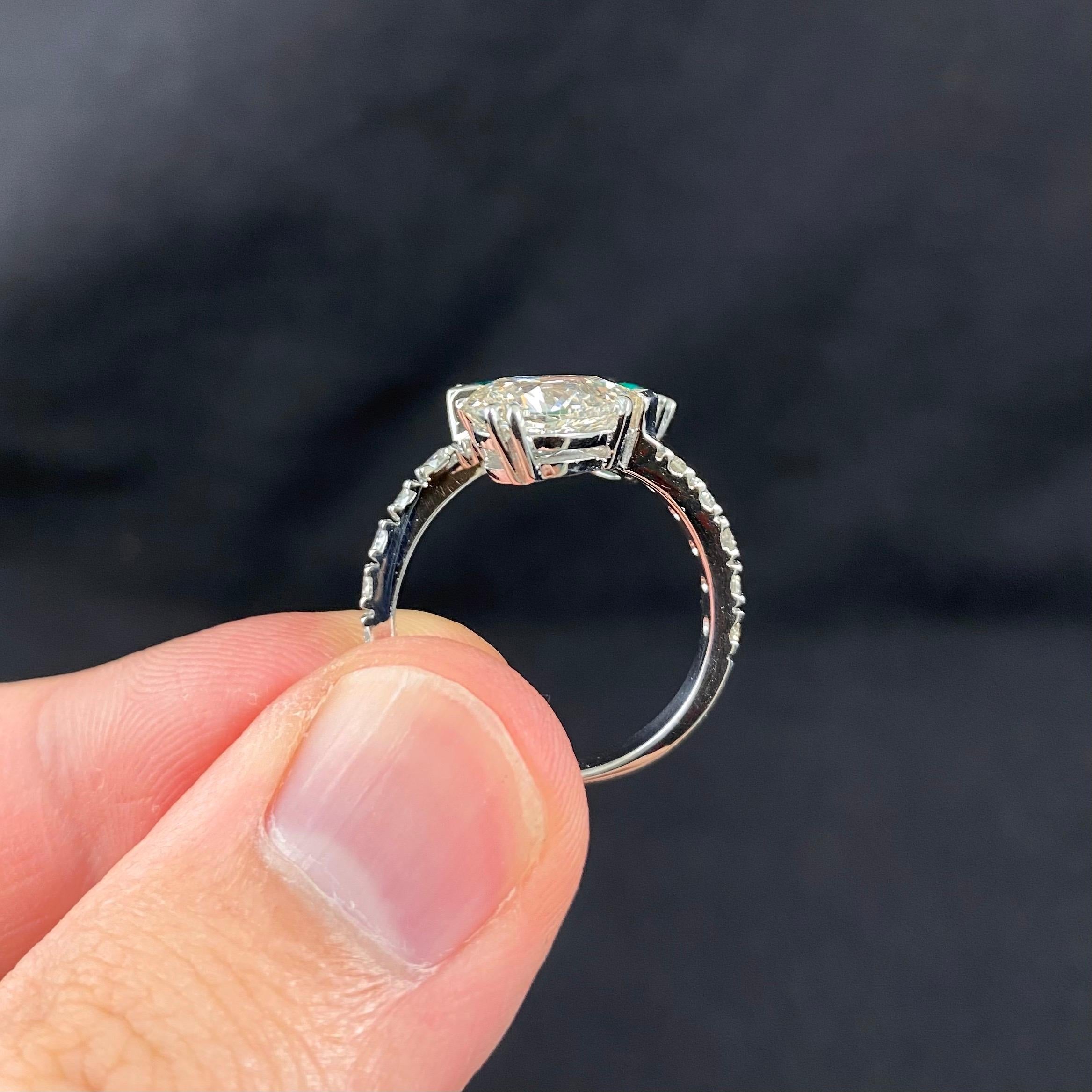 Pear Shape Emerald Diamond Toi Et Moi Crossover Engagement Ring White Gold 2000s 7