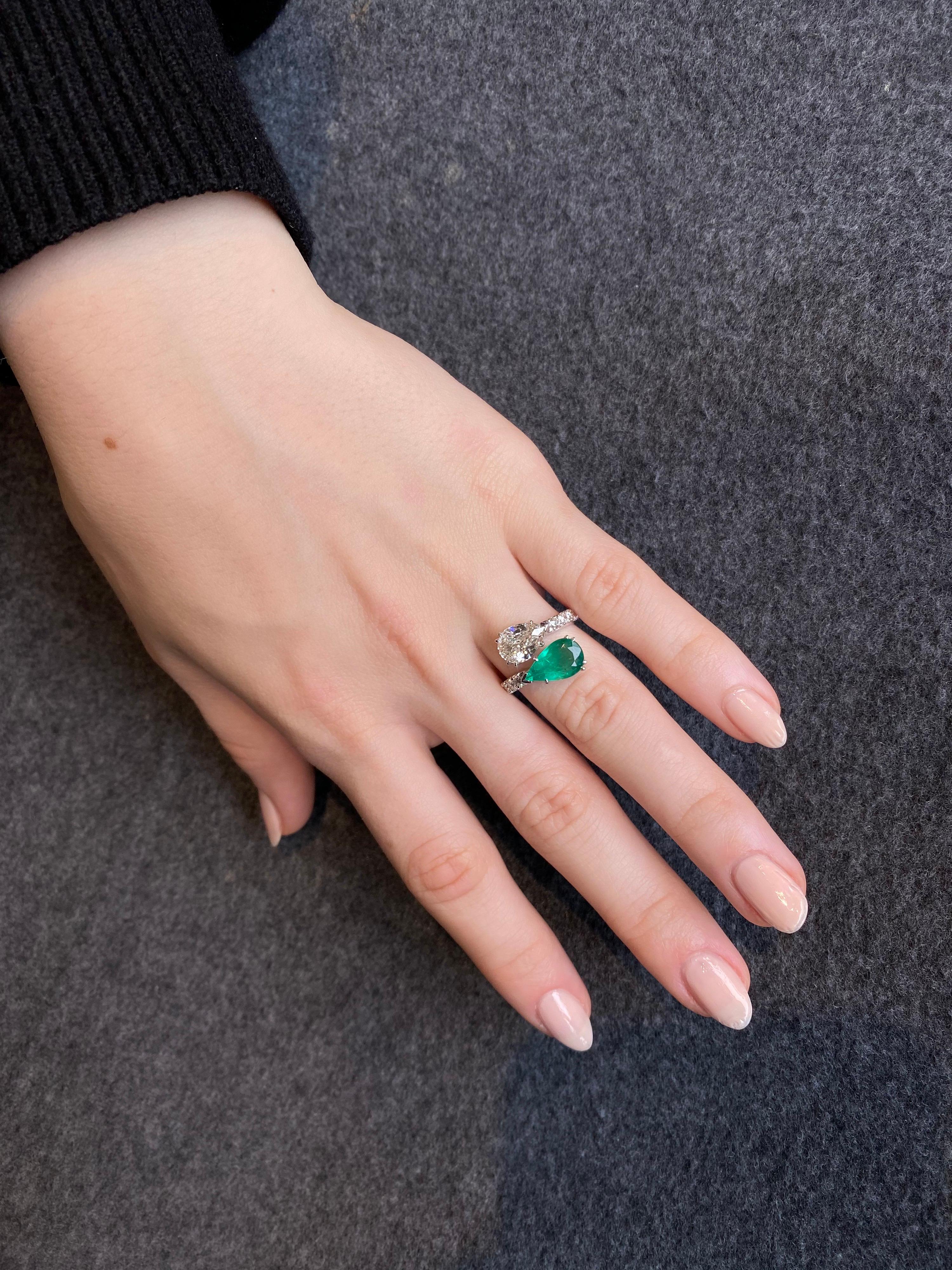 Pear Cut Pear Shape Emerald Diamond Toi Et Moi Crossover Engagement Ring White Gold 2000s
