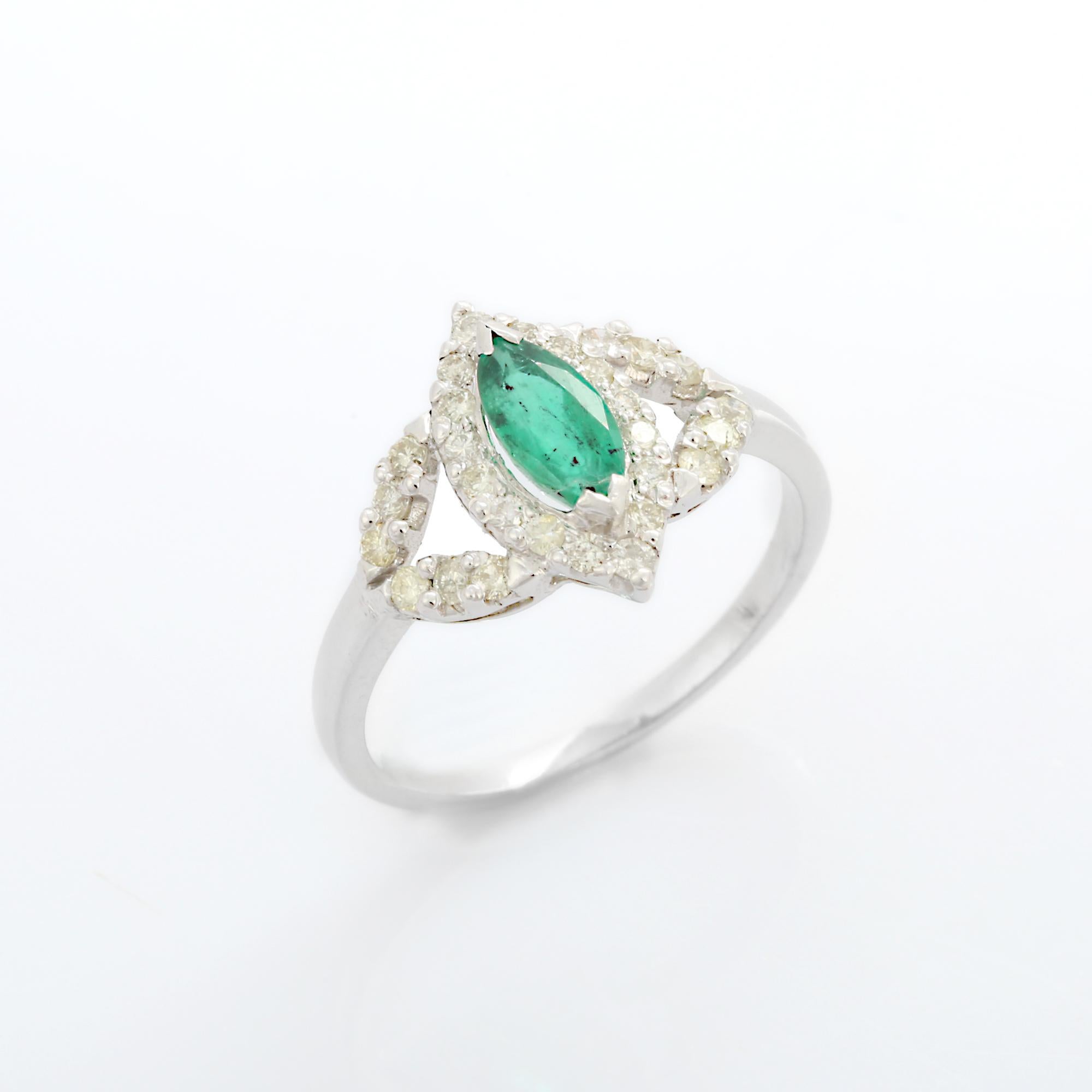 For Sale:  Natural Emerald Gemstone Wedding Ring with Diamonds in 18 Karat Solid White Gold 6