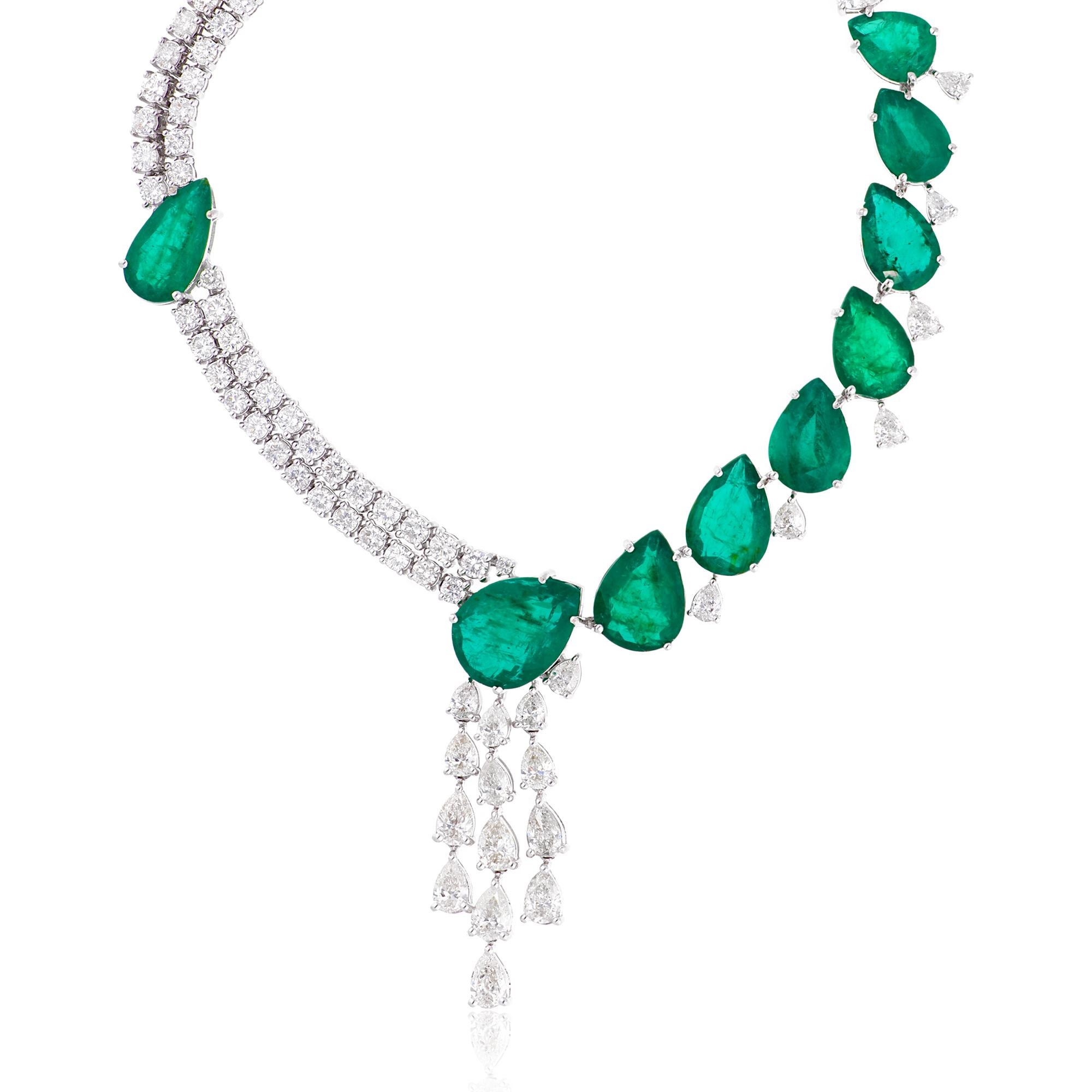 Pear Shape Emerald Gemstone Necklace Diamond 14 Karat White Gold Fine Jewelry In New Condition For Sale In Diera, Dubai